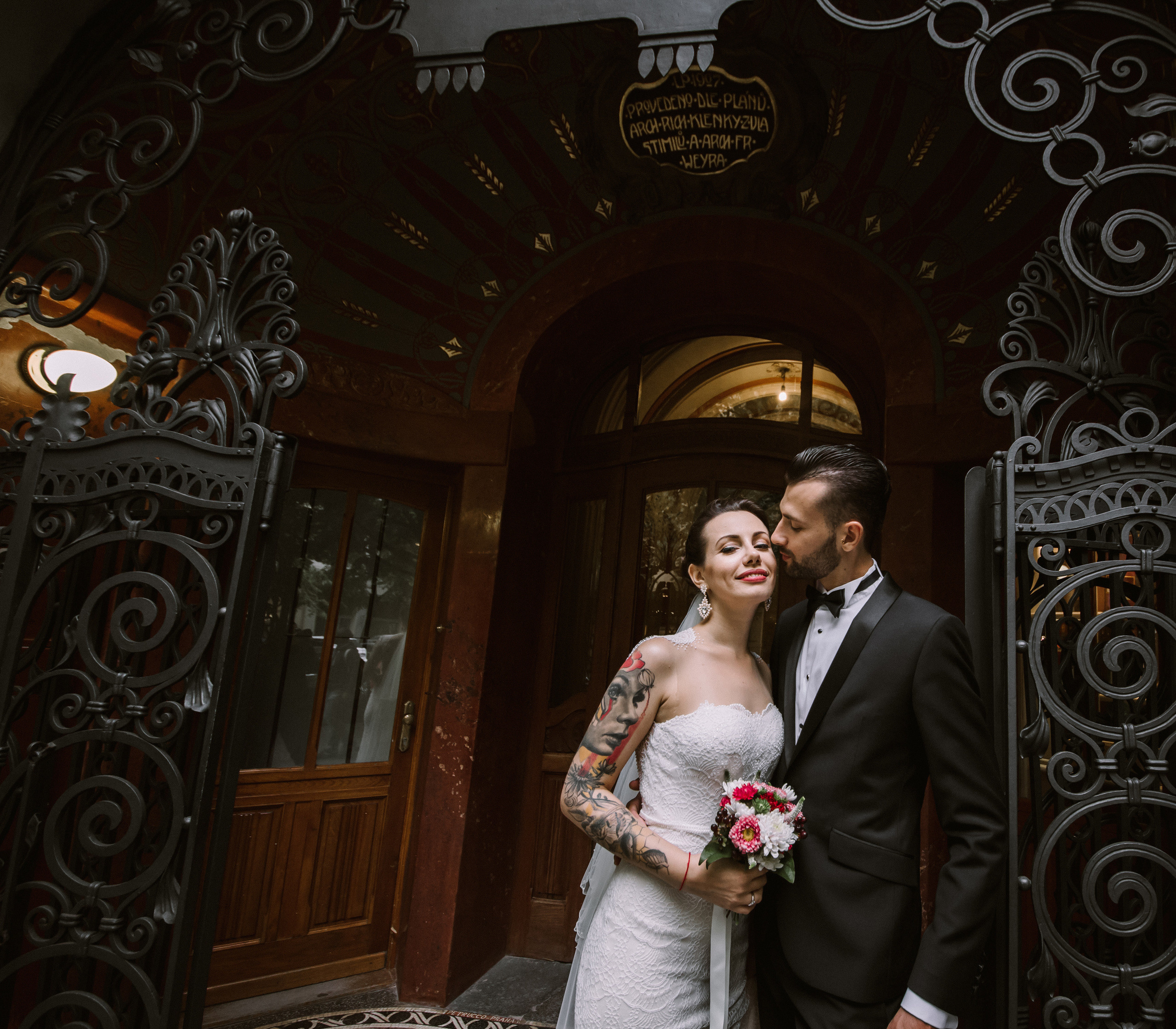 P&V wedding. Wedding and portrait photographer in Poland Vitali Frozen