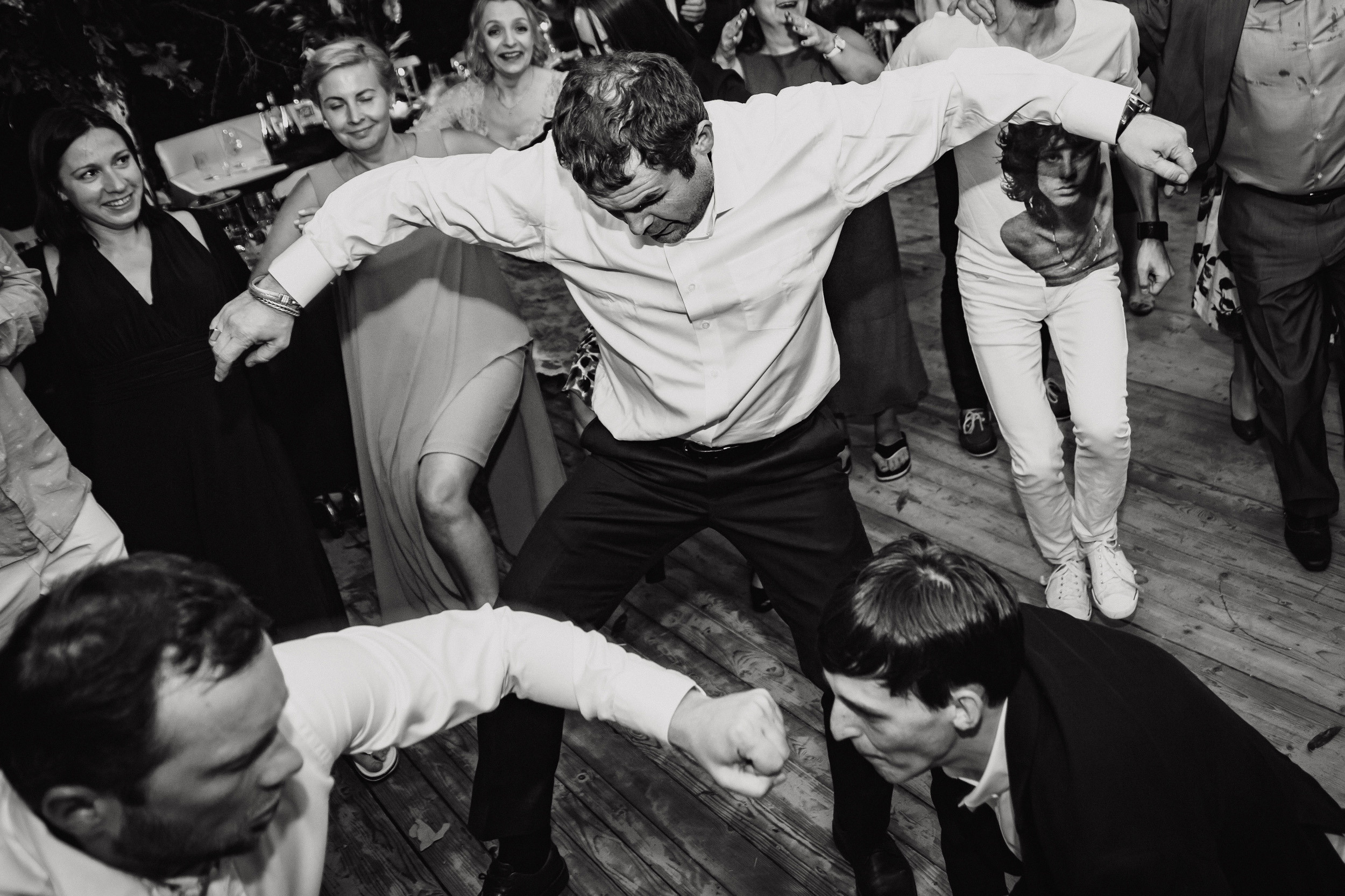 Wedding in Jurmala. Wedding and portrait photographer in Poland Vitali Frozen