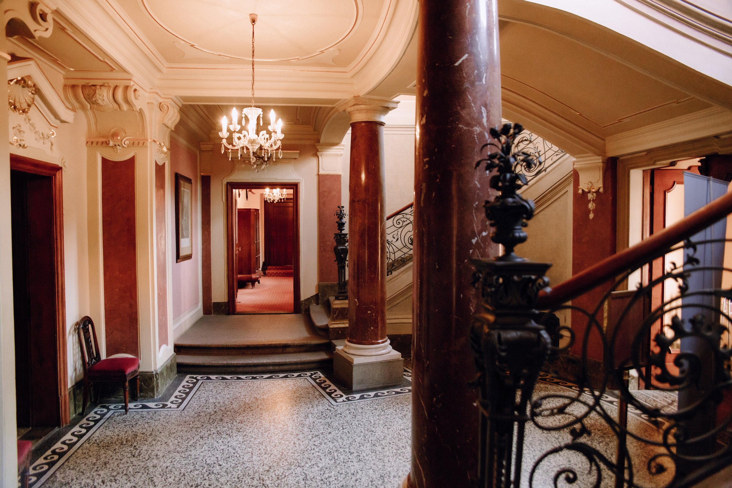 T&O wedding. Wedding and portrait photographer in Poland Vitali Frozen