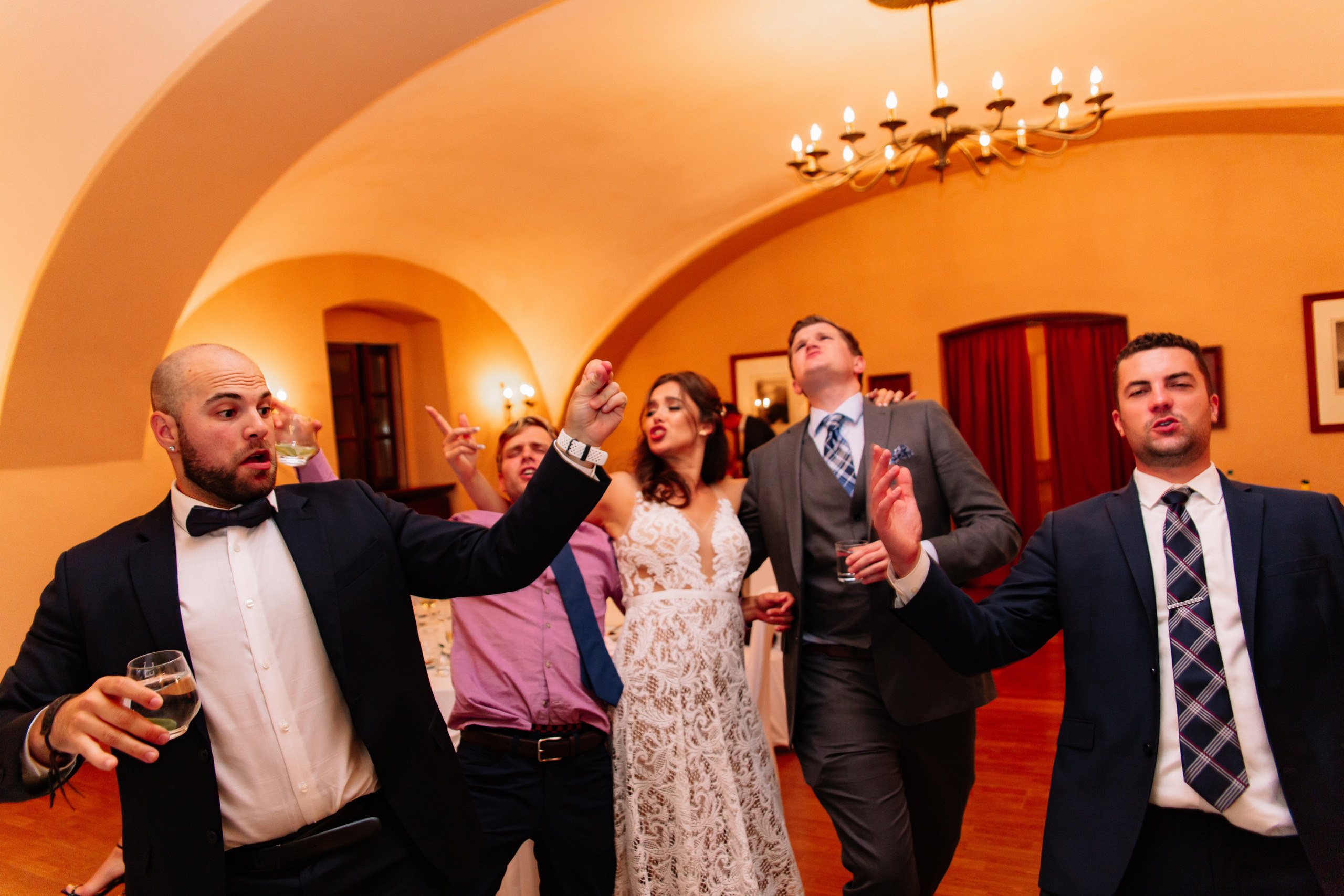 T&O wedding. Wedding and portrait photographer in Poland Vitali Frozen