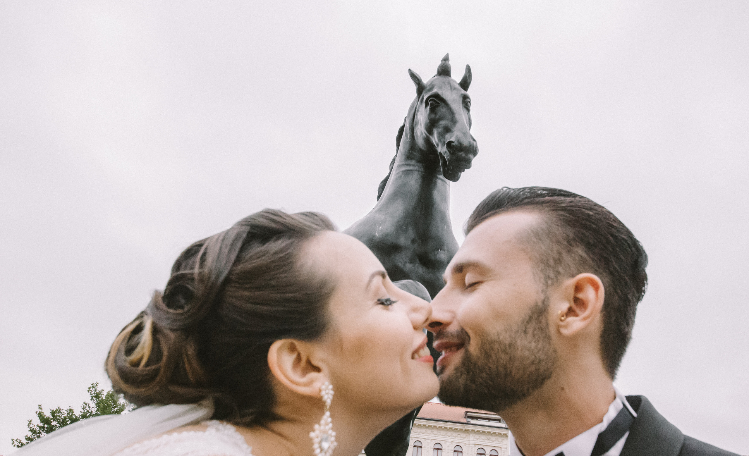P&V wedding. Wedding and portrait photographer in Poland Vitali Frozen