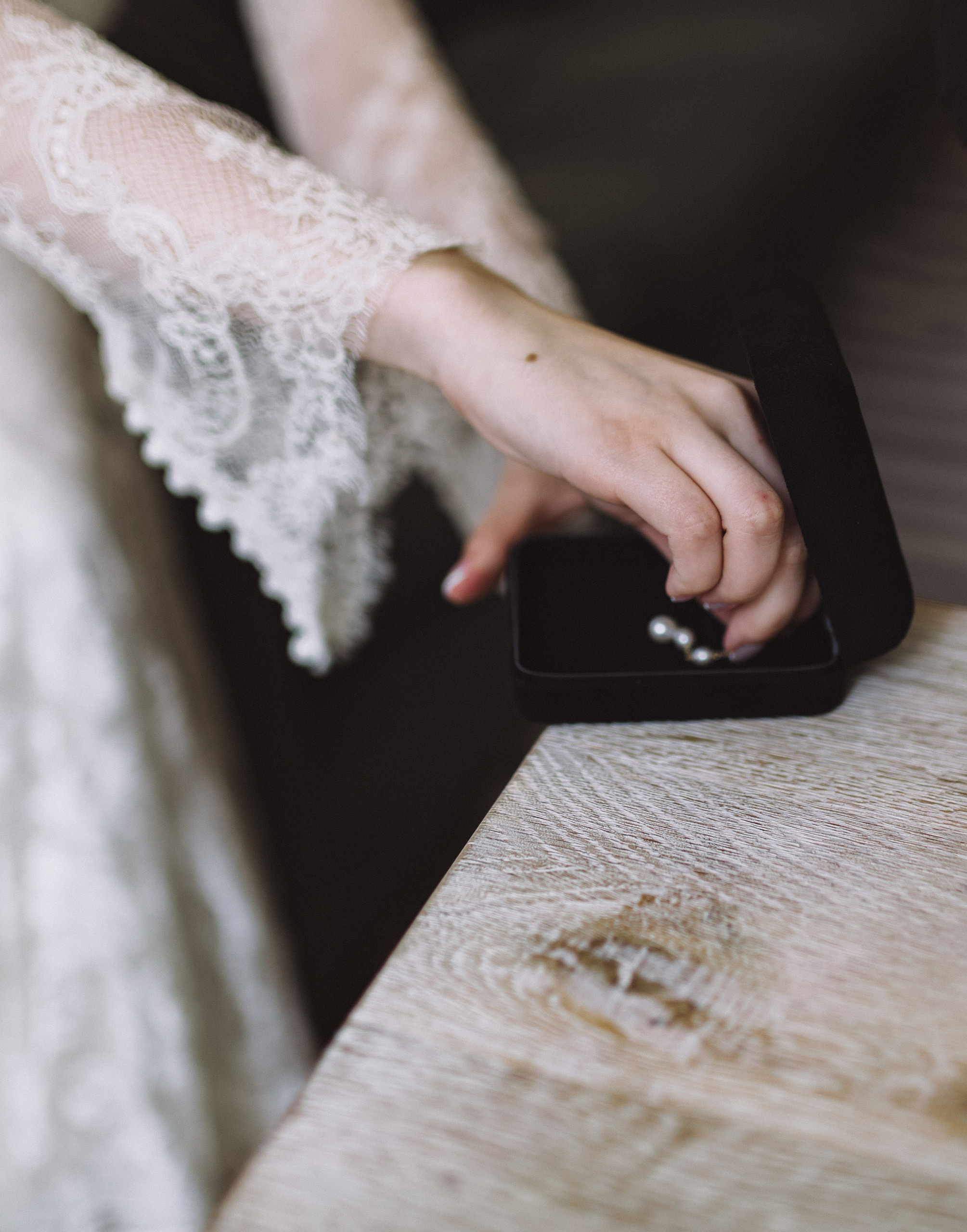 Wedding in Jurmala. Wedding and portrait photographer in Poland Vitali Frozen