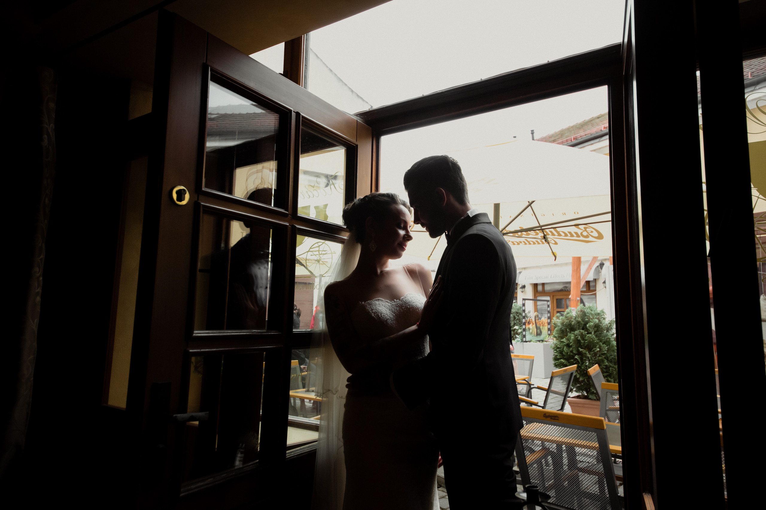 P&V wedding. Wedding and portrait photographer in Poland Vitali Frozen