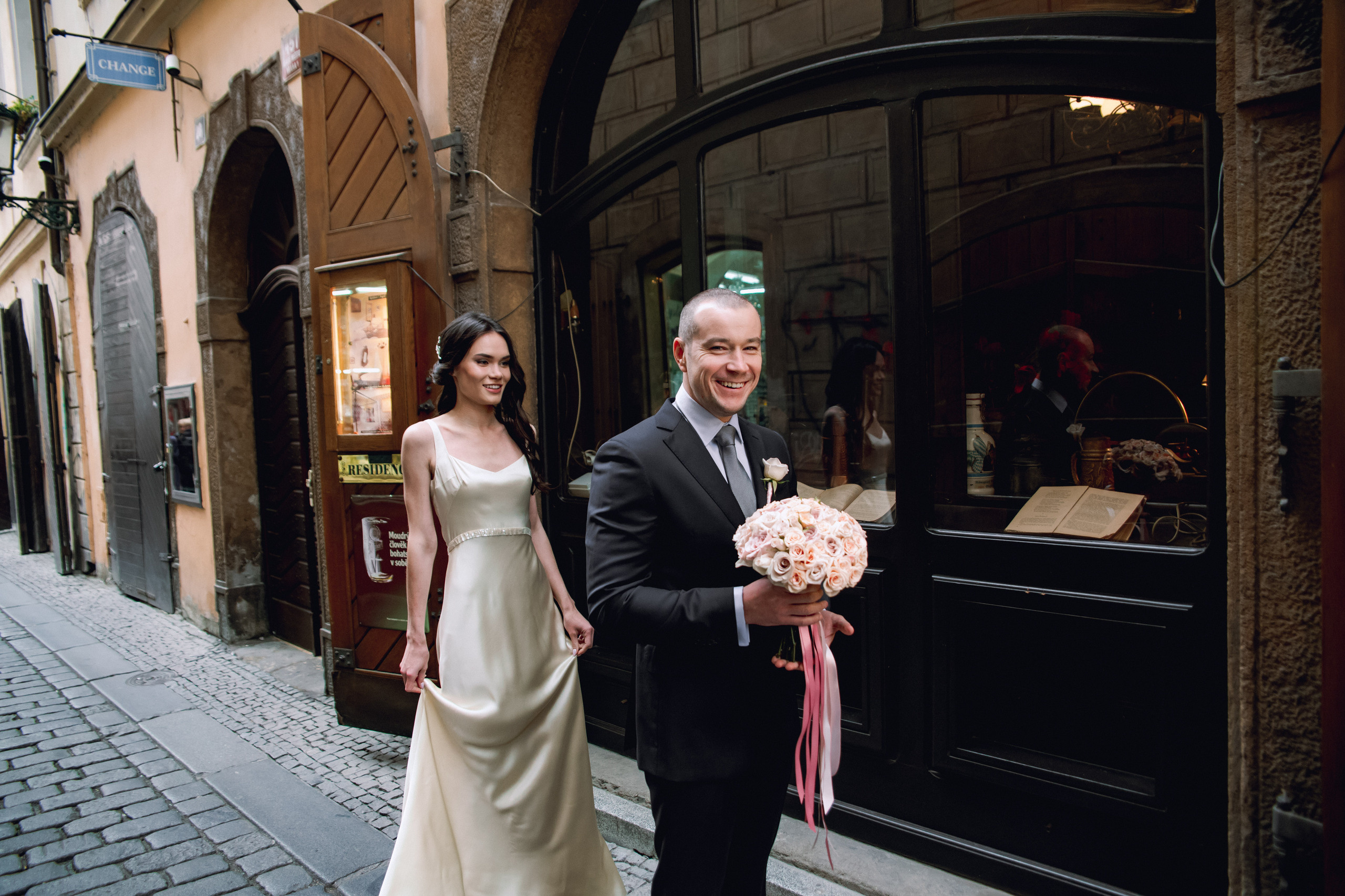 A&I wedding. Wedding and portrait photographer in Poland Vitali Frozen