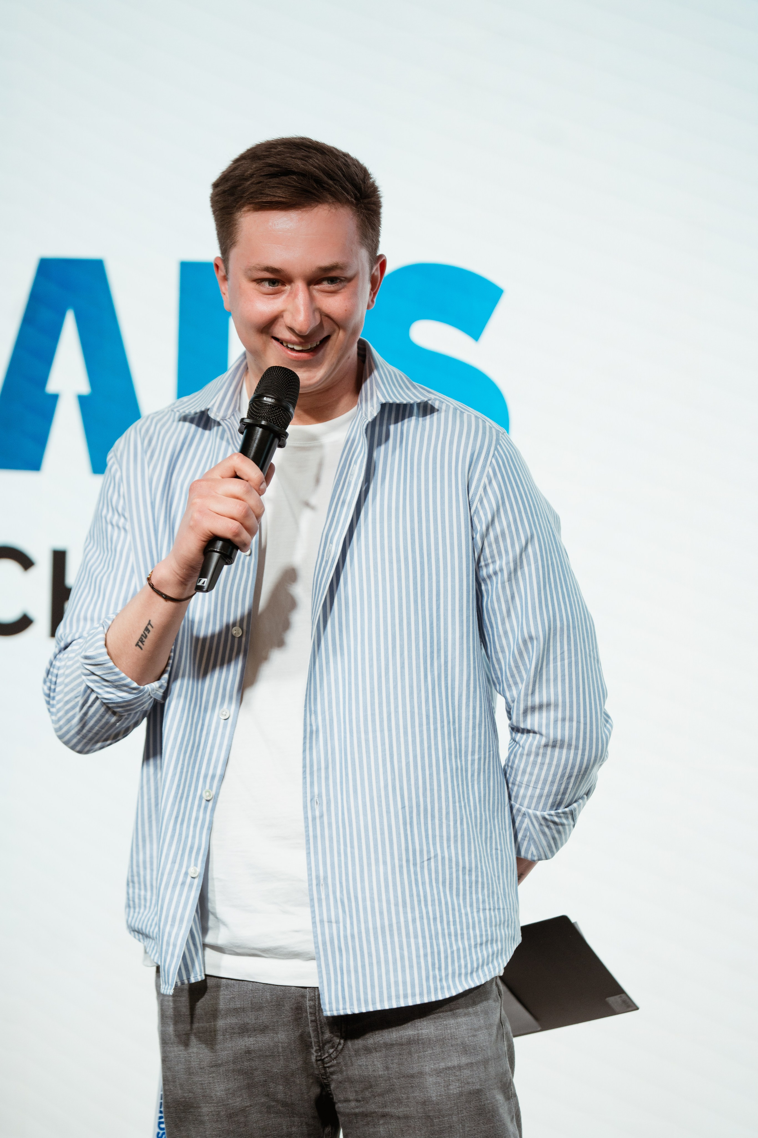 Sheleads Demo Day. Kostiantyn Holinchenko. Reportage and portrait photographer