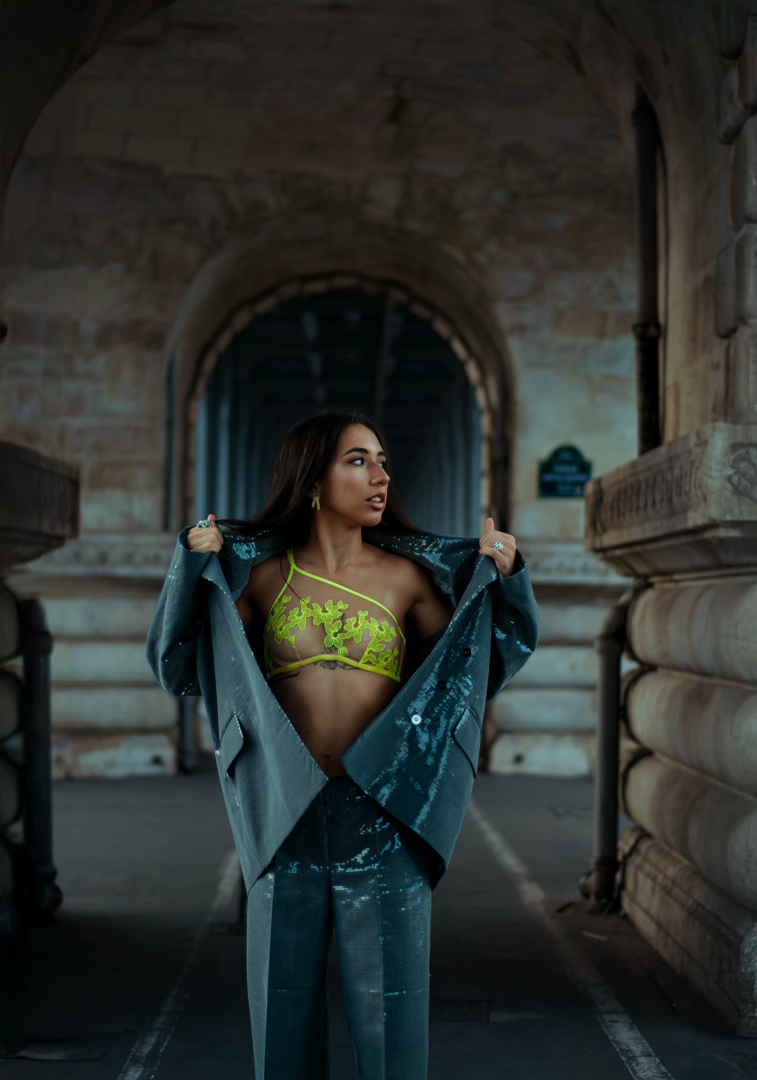 Осенняя фотосессия у Эйфелевой башни. Фотограф в Париже Полина Осипова