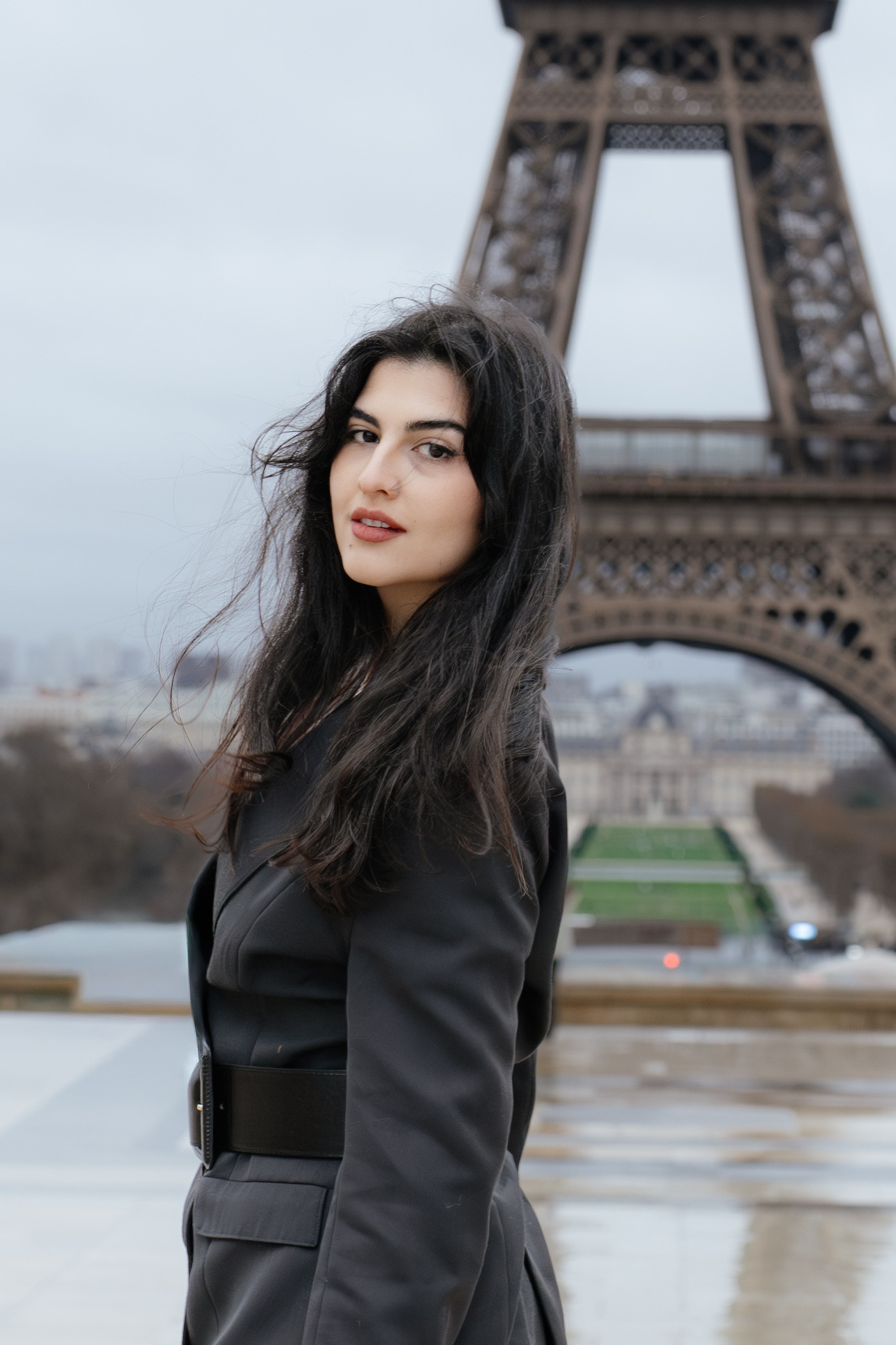 Solo Portrait Session: Trocadero. Paris Photographer & Videographer