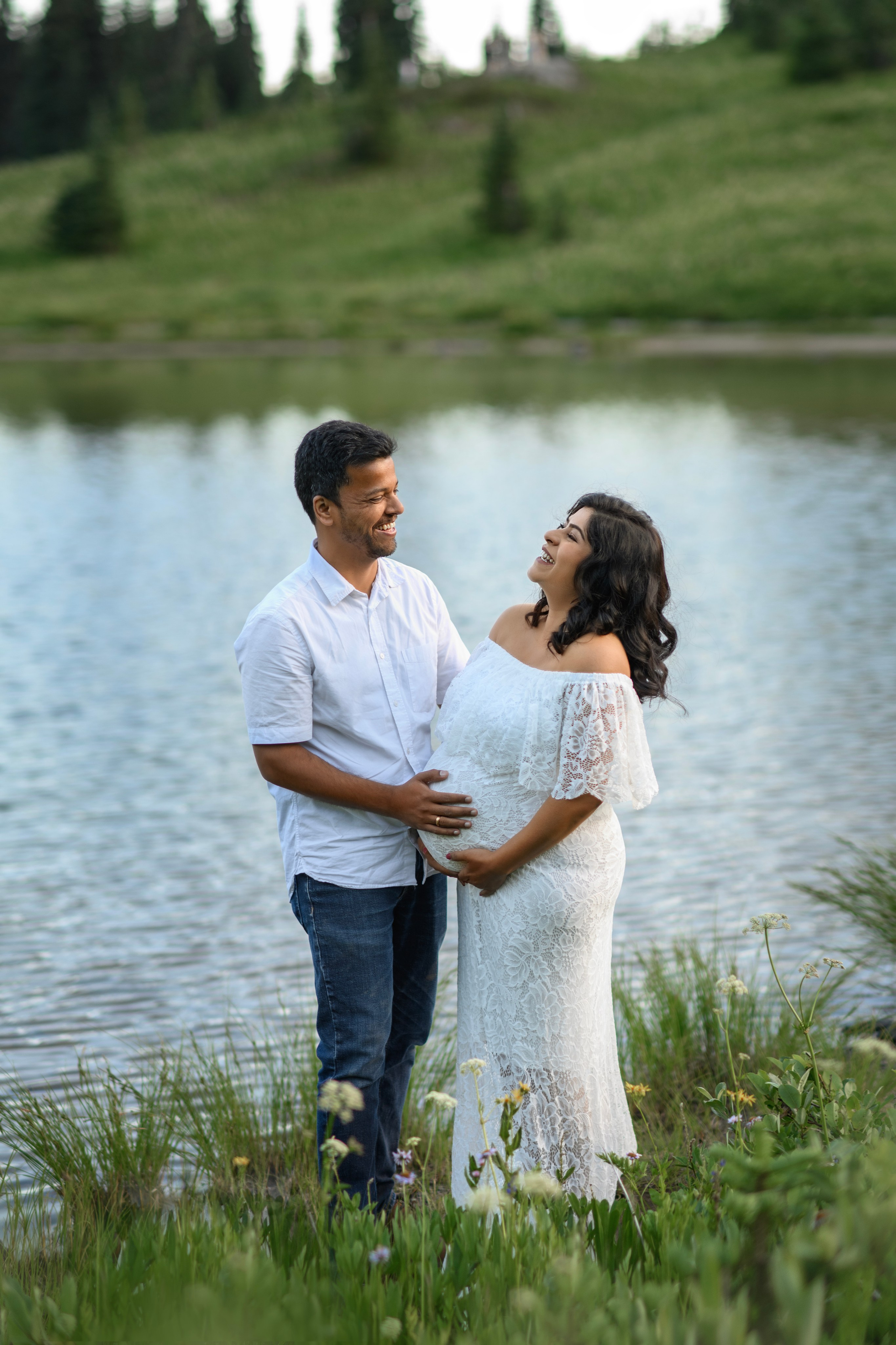 Megha. Wedding & family photography in Seattle area. Helen Michelle photographer
