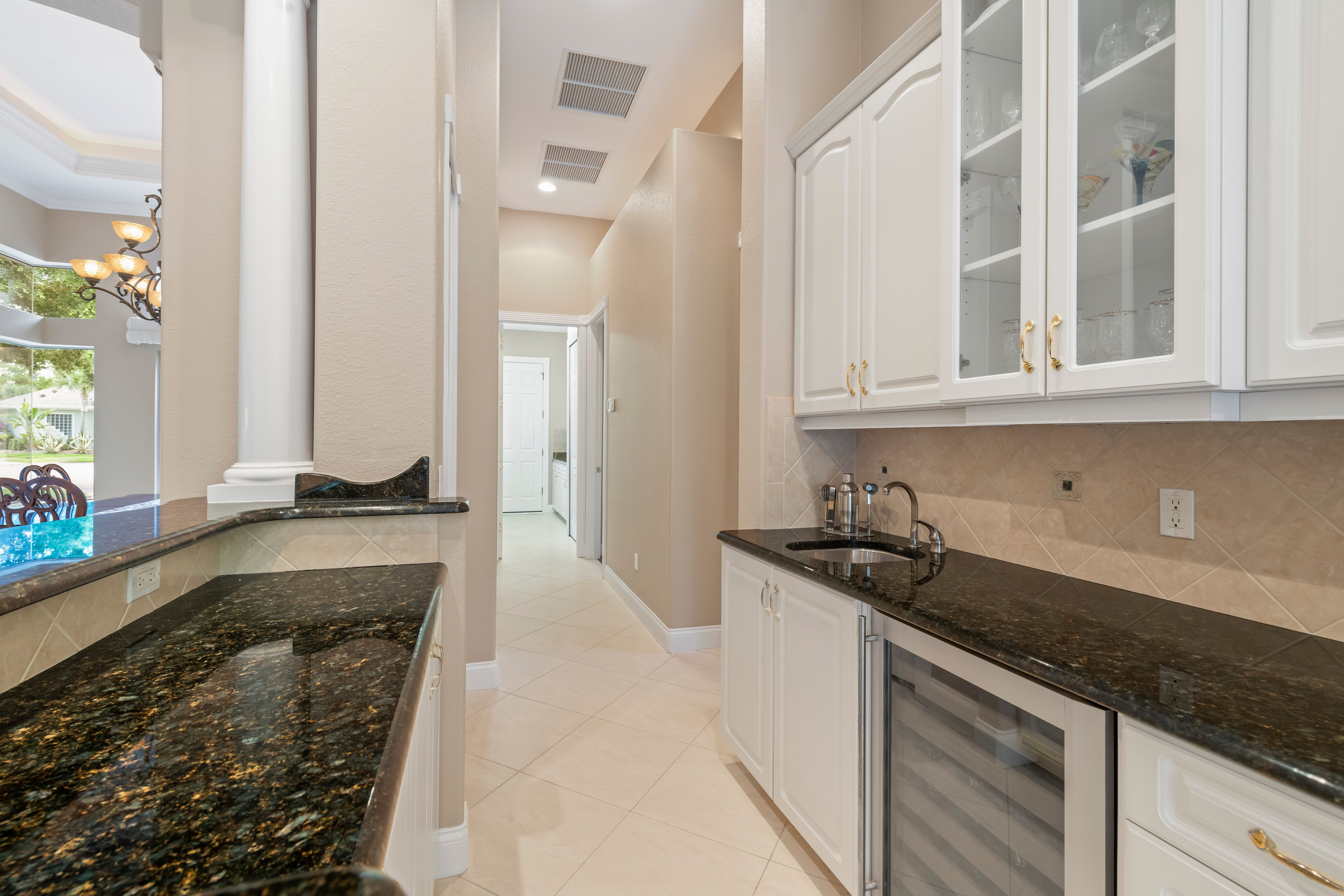 Riverbend Dr, Jacksonville Fl 32 207