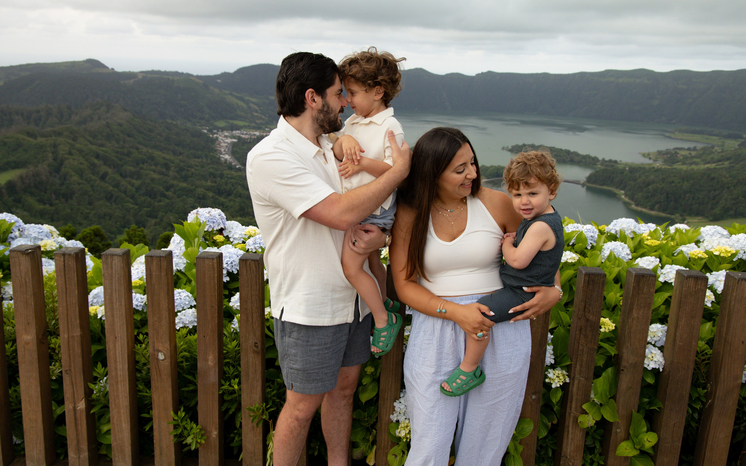 Jessica, Brian, Theo & Charlie. IRINA KALMYKOVA | PHOTOGRAPHER AZORES