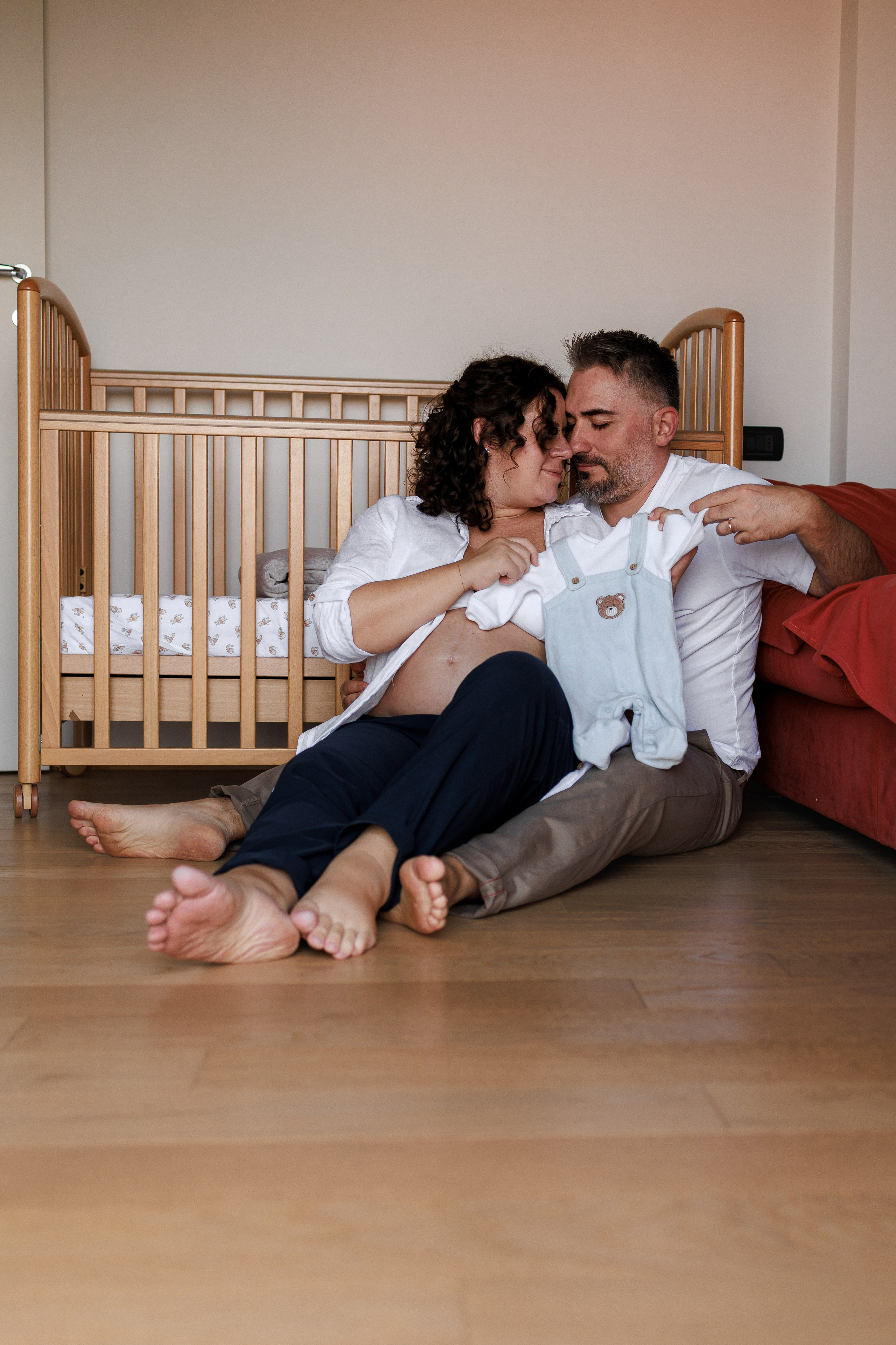 Maternity. Olis.Visual Photographer in Milan | Vacation Photo Walks Personal Portraits Brand Content