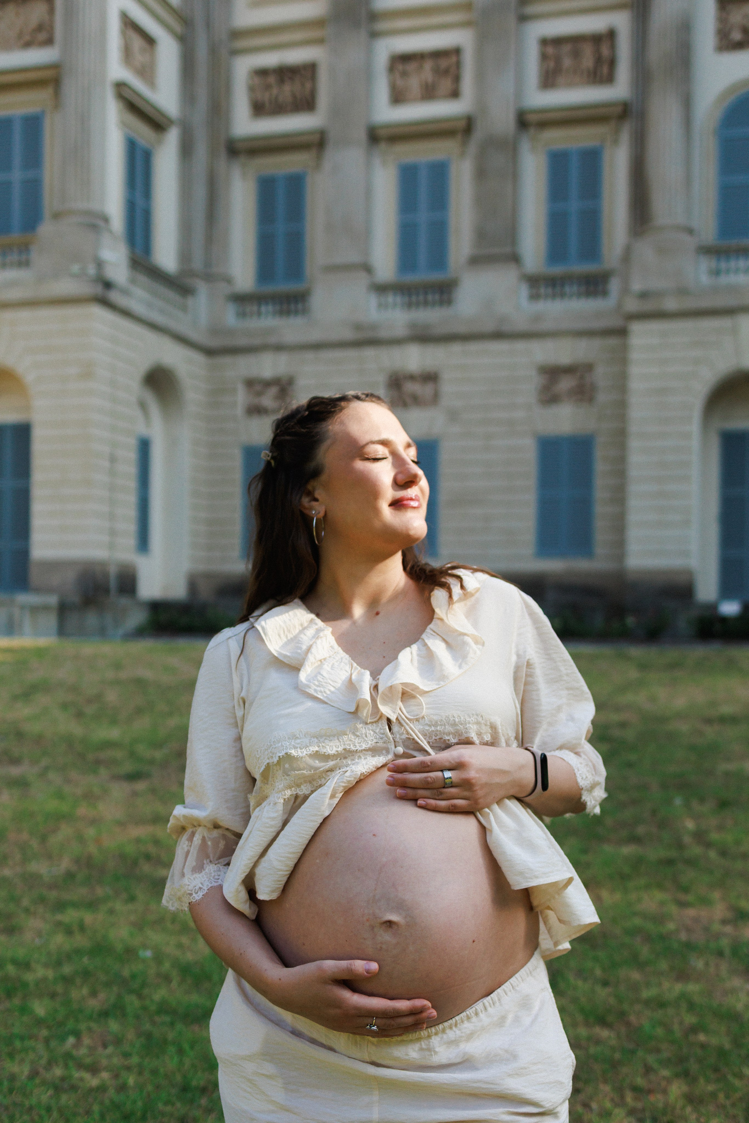 Maternity. Olis.Visual Photographer in Milan | Vacation Photo Walks Personal Portraits Brand Content