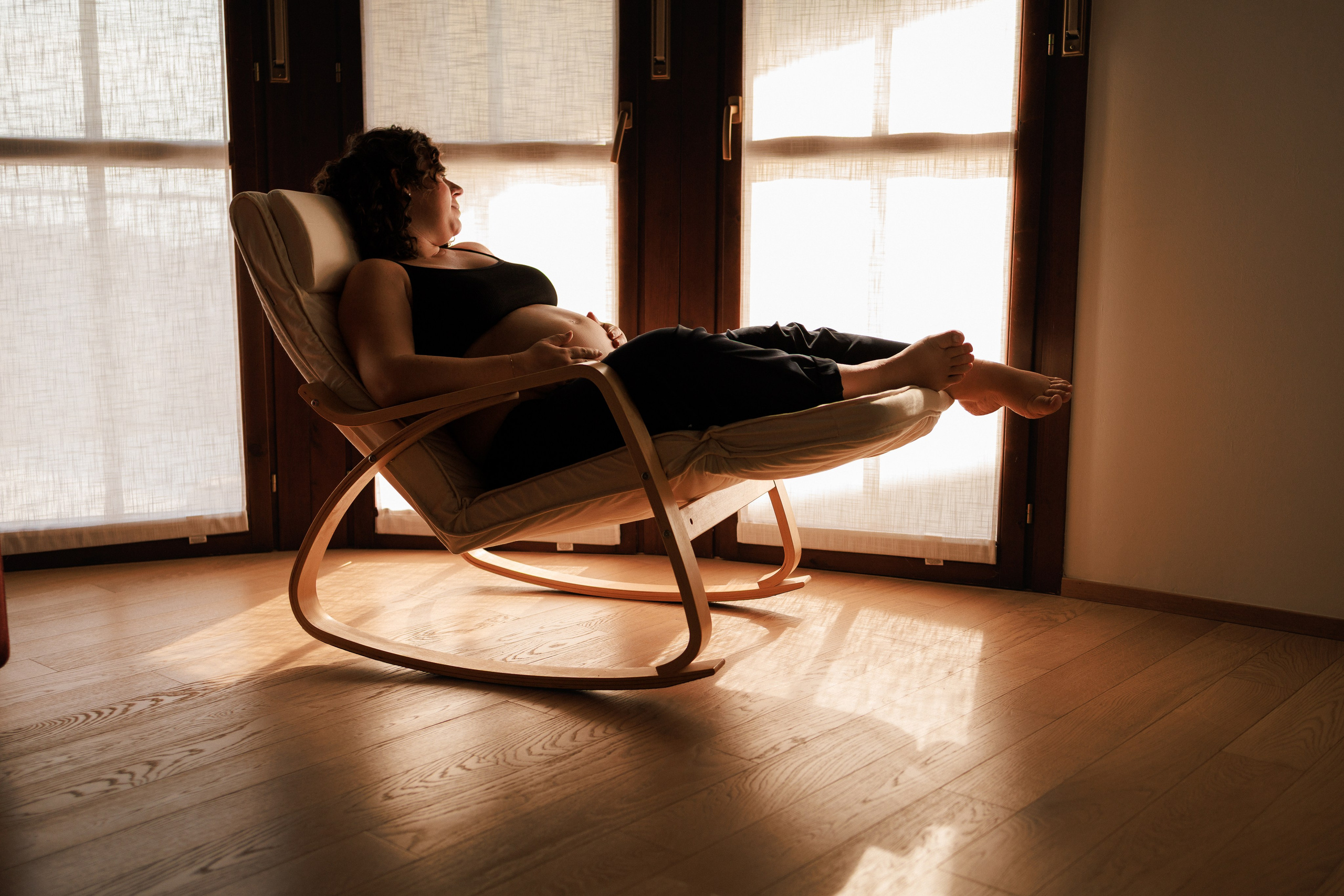 Maternity. Olis.Visual Photographer in Milan | Vacation Photo Walks Personal Portraits Brand Content