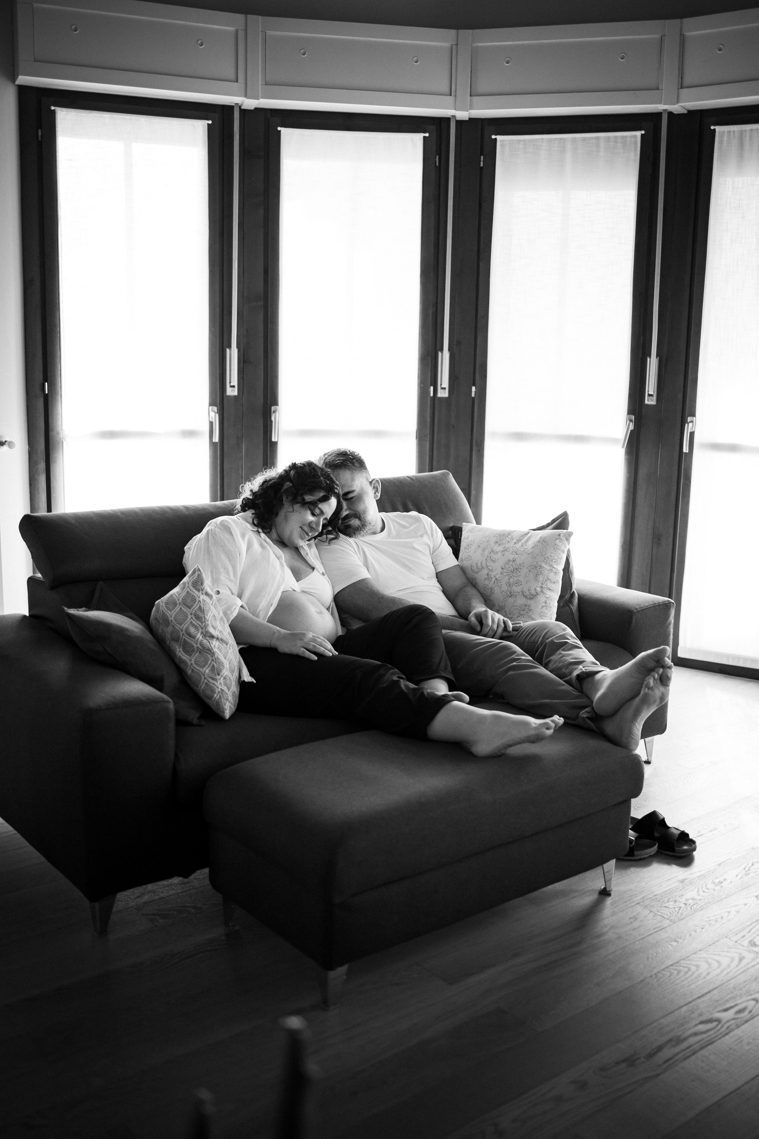 Maternity. Olis.Visual Photographer in Milan | Vacation Photo Walks Personal Portraits Brand Content