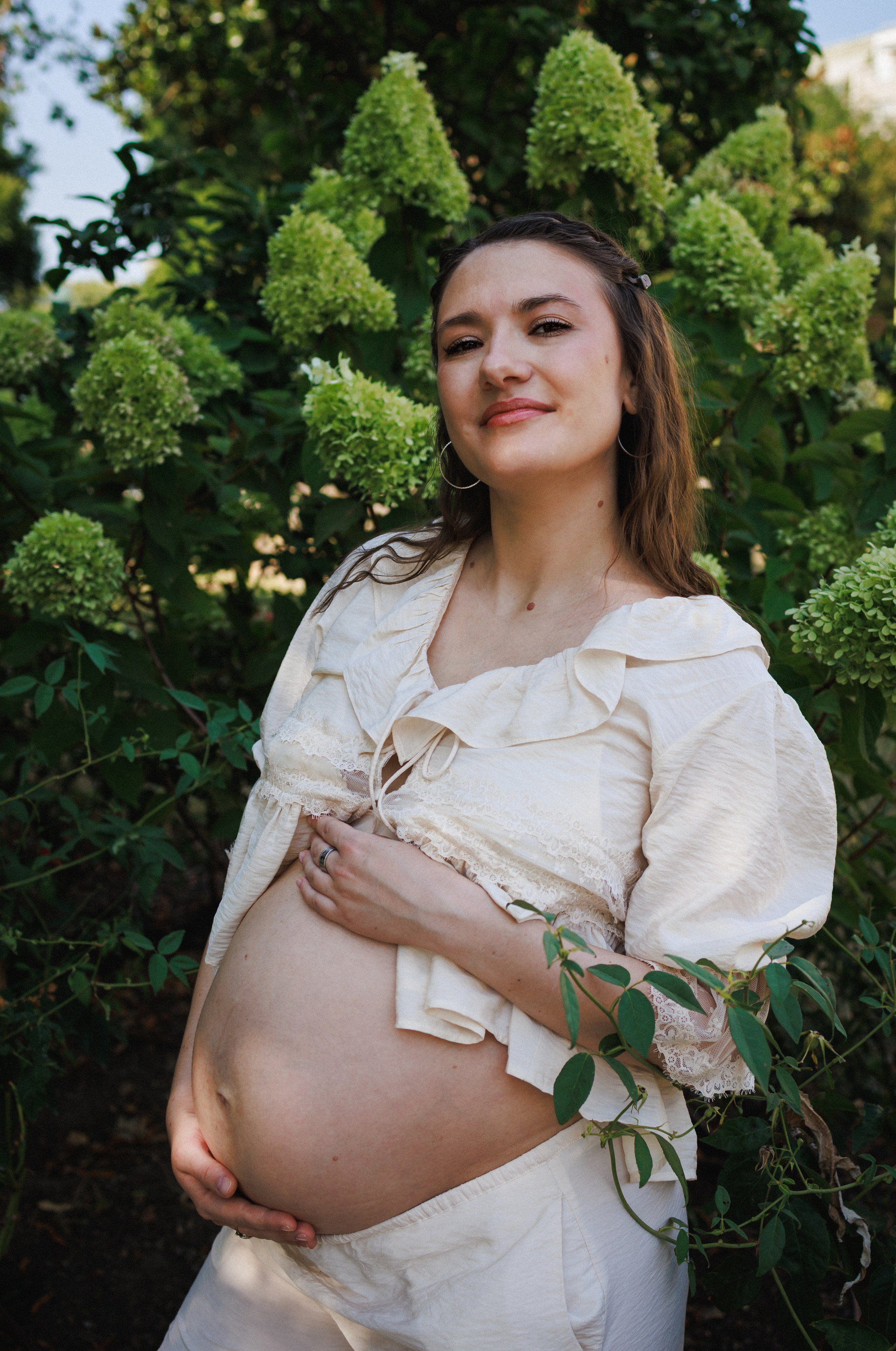 Maternity. Olis.Visual Photographer in Milan | Vacation Photo Walks Personal Portraits Brand Content