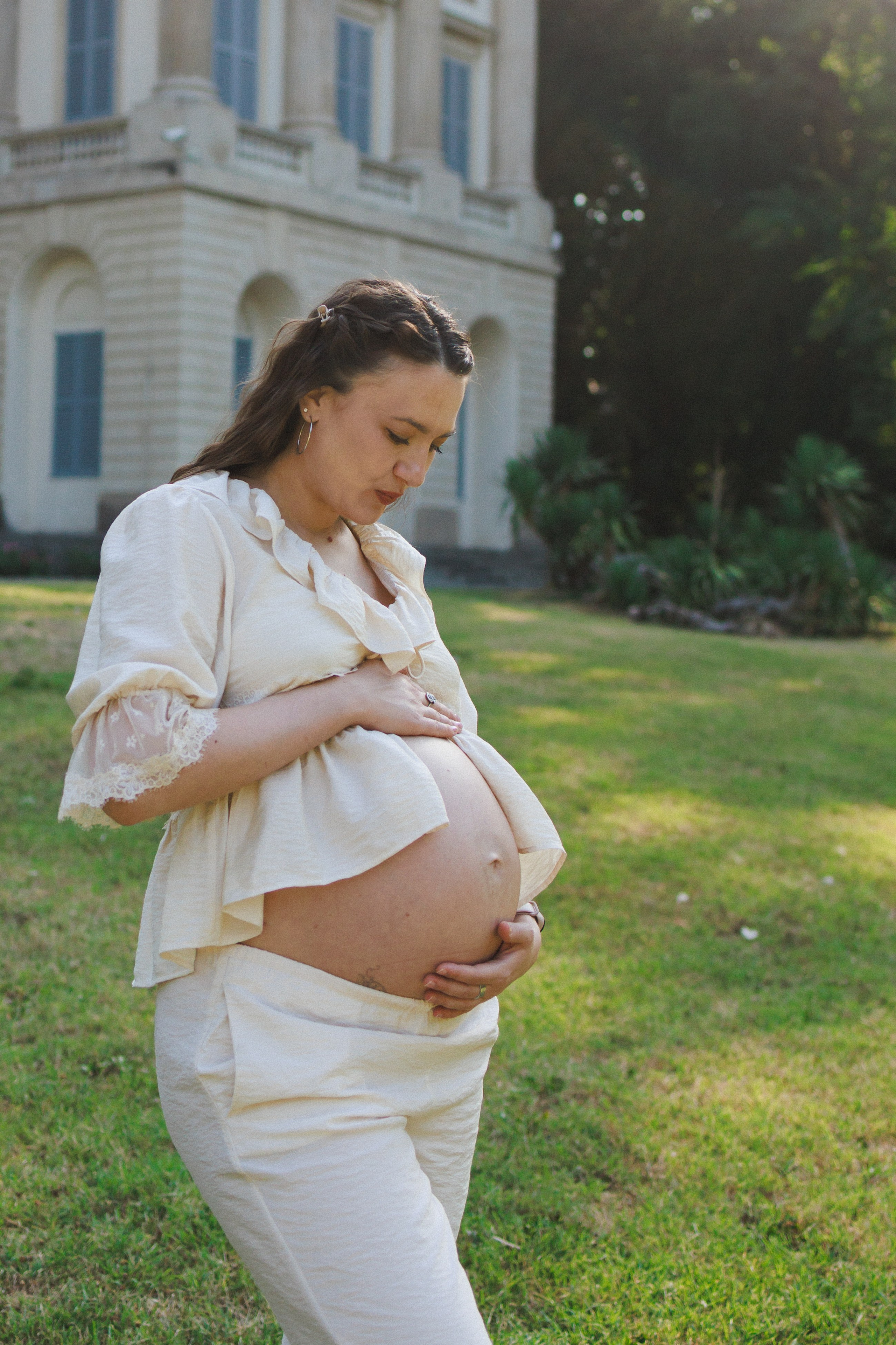 Maternity. Olis.Visual Photographer in Milan | Vacation Photo Walks Personal Portraits Brand Content