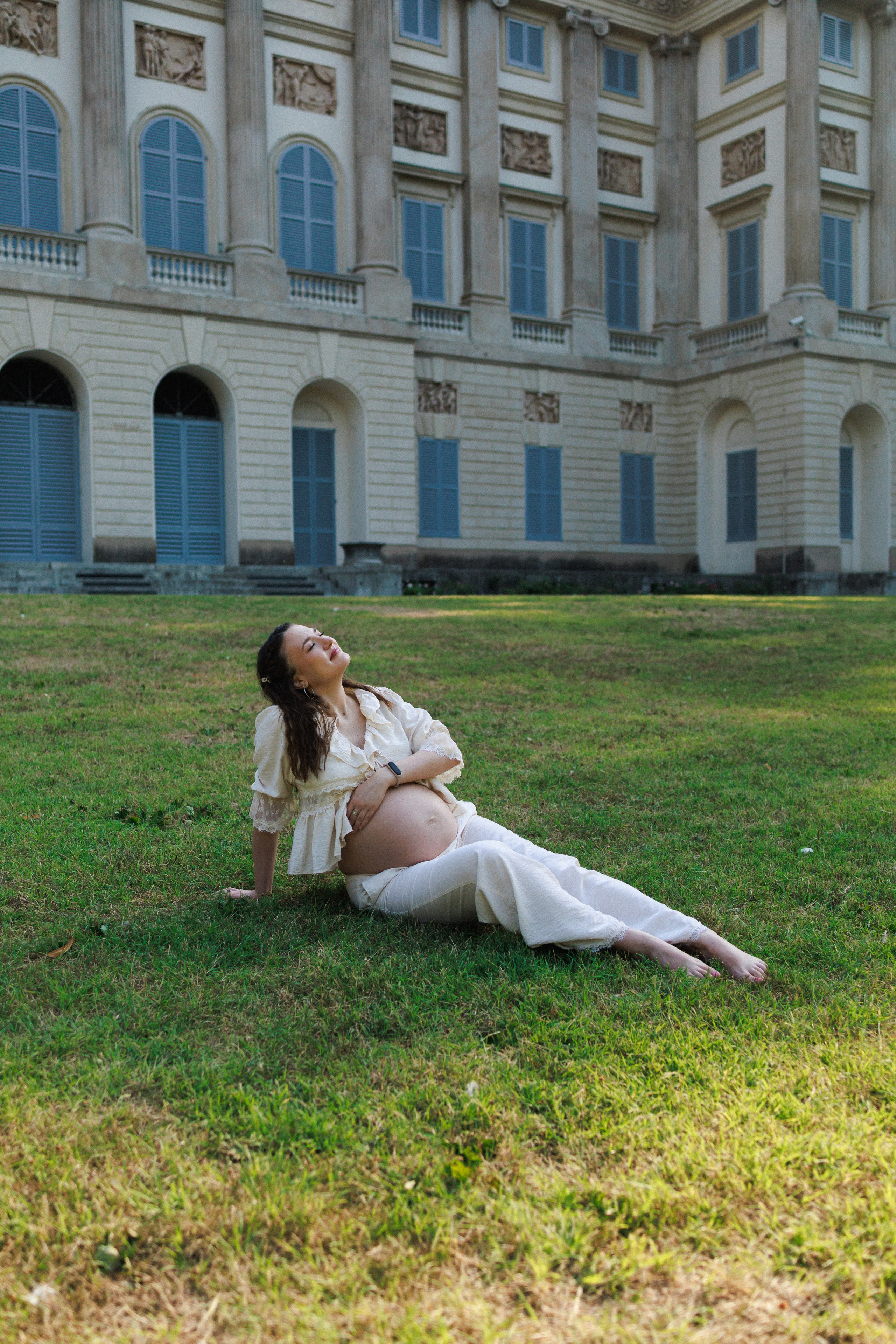Maternity. Olis.Visual Photographer in Milan | Vacation Photo Walks Personal Portraits Brand Content