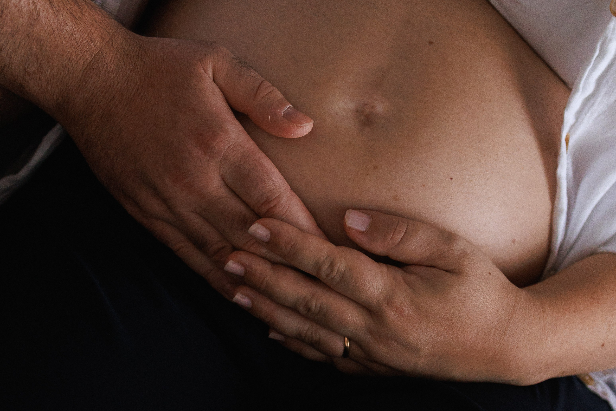 Maternity. Olis.Visual Photographer in Milan | Vacation Photo Walks Personal Portraits Brand Content