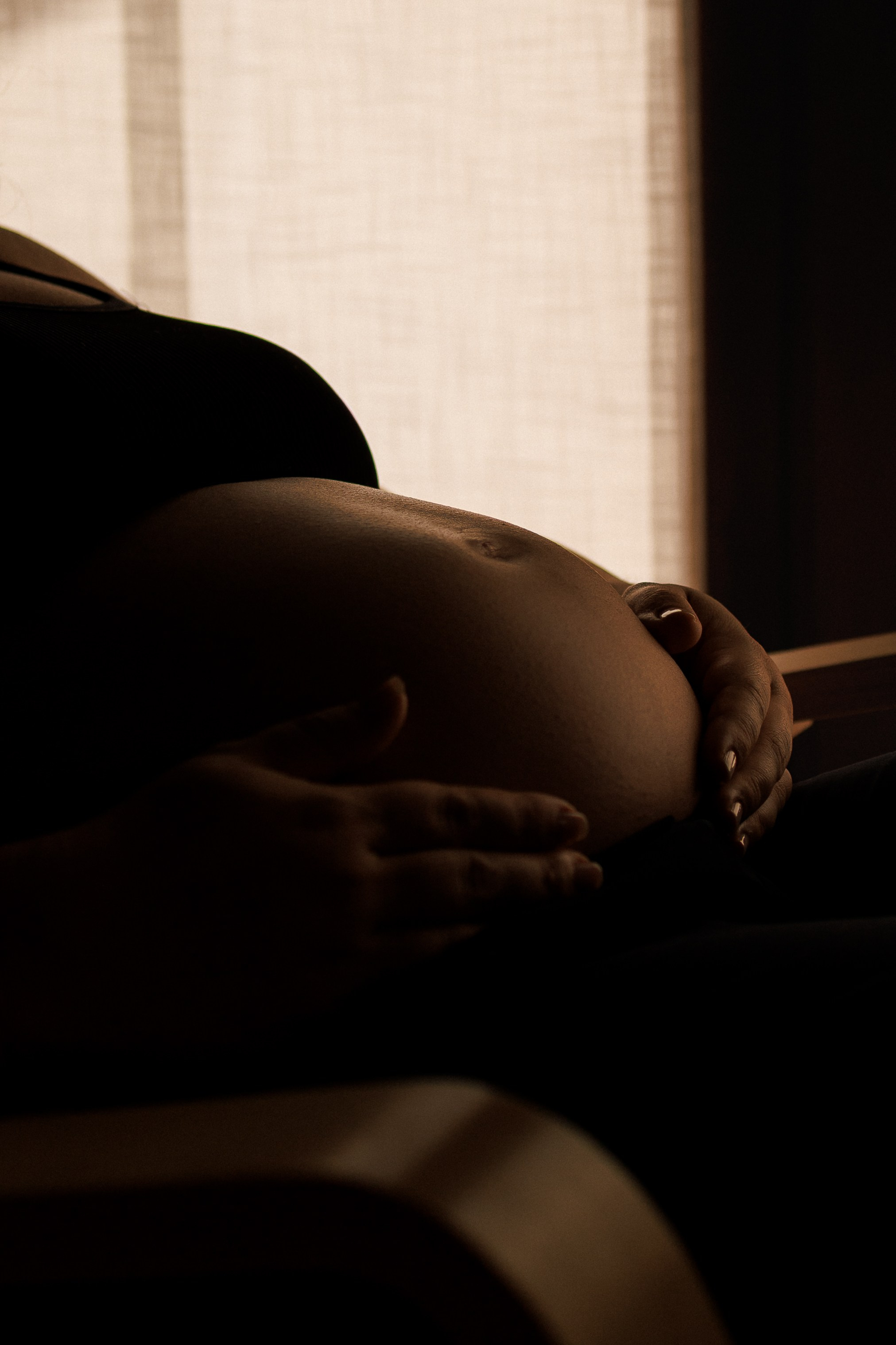 Maternity. Olis.Visual Photographer in Milan | Vacation Photo Walks Personal Portraits Brand Content