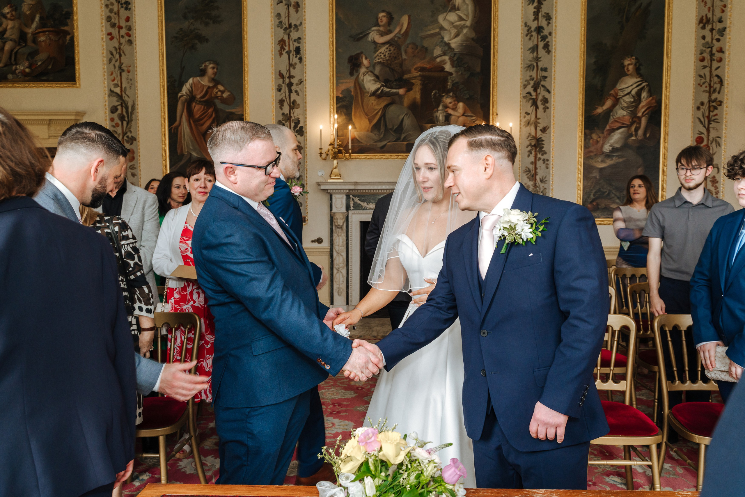 Luke and Nicola’s wedding at Danson House. Photographer in England Ekaterina Romanova