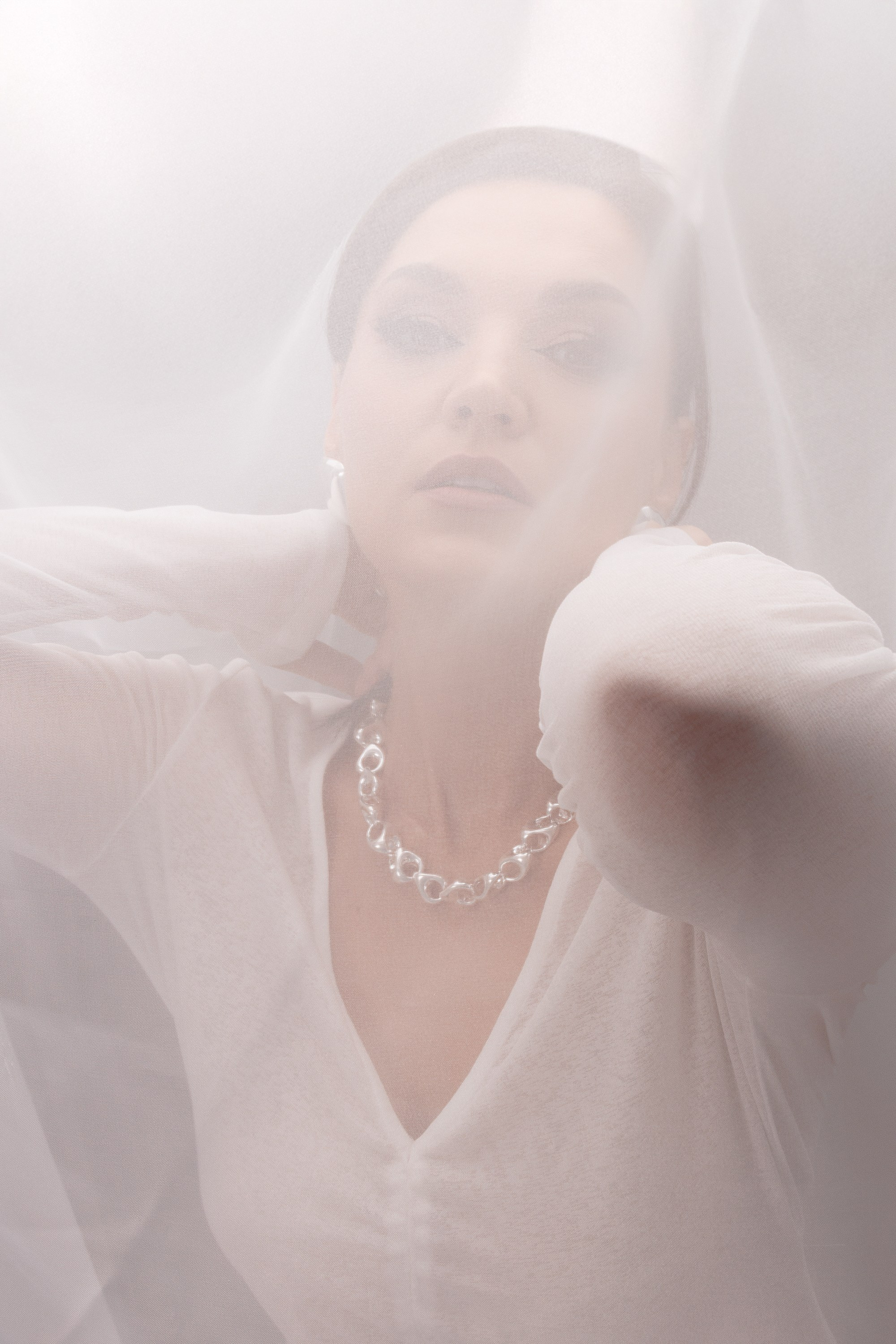 I am a portrait photographer, creating portraits at all stages of your life! Welcome to my studio place in Westmount n Westmount, Quebec