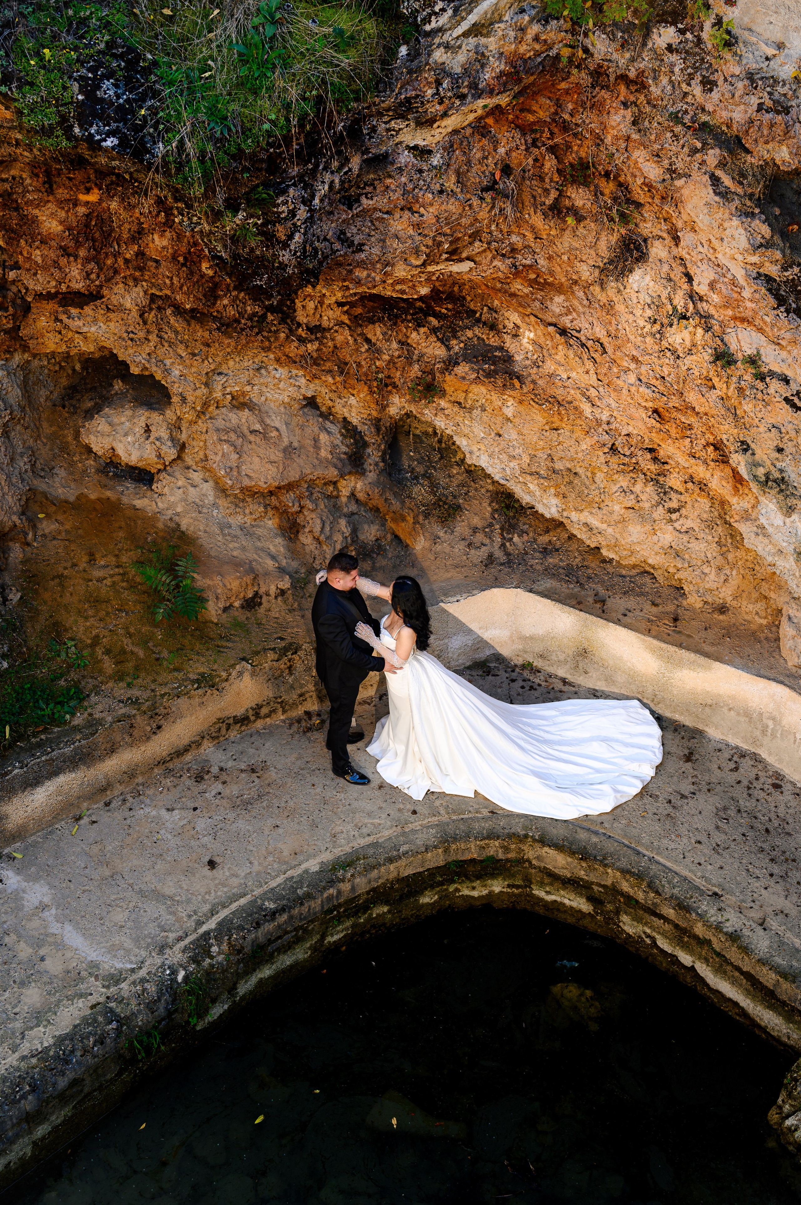 Laura & Cosmin. Mugurel Olteanu Fotograf
