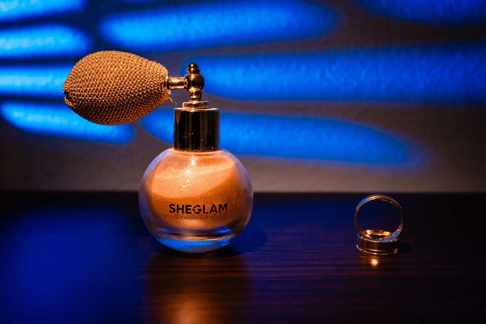 Vereghetele fotografiate folosind mai multe surse de lumina