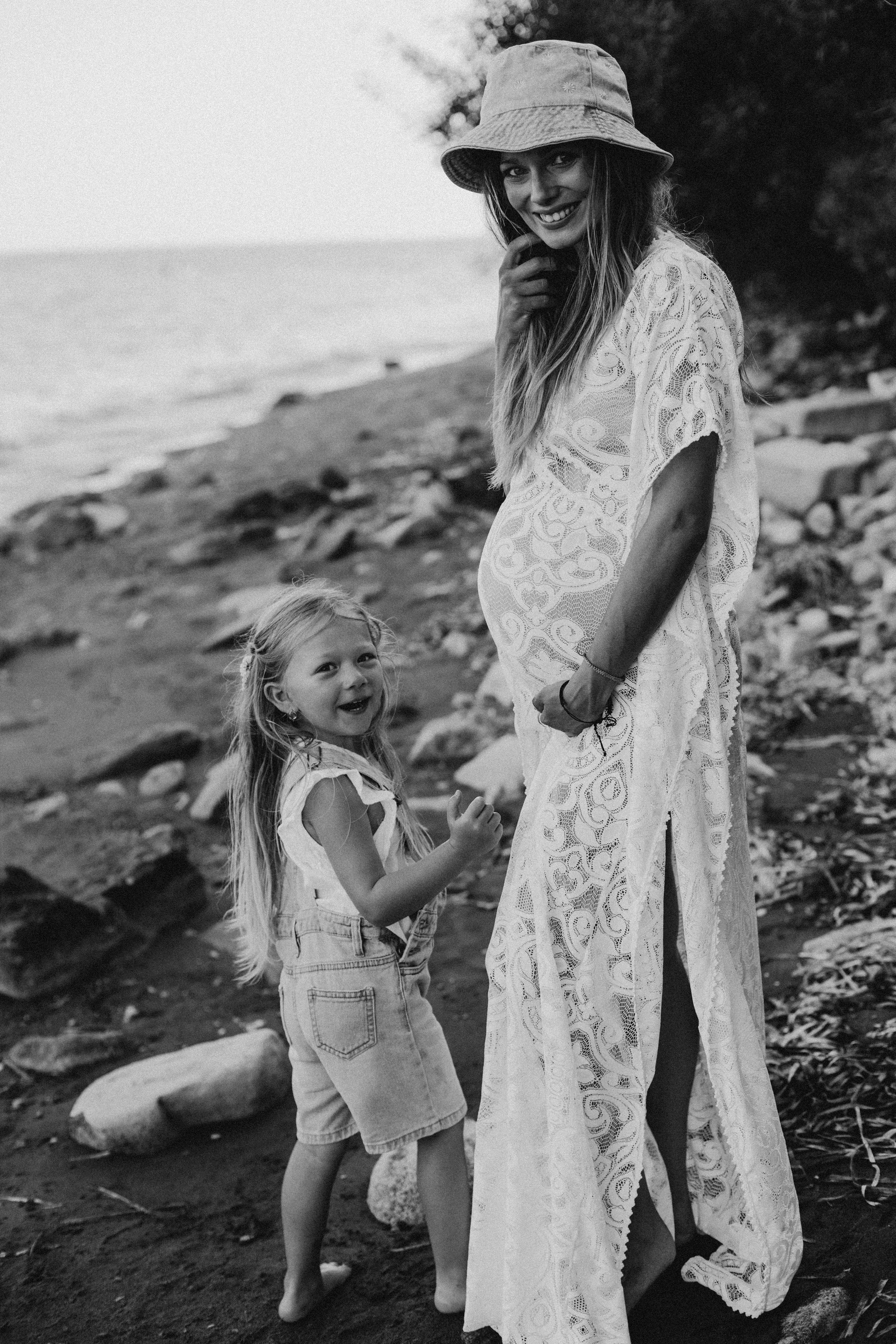 Justyna & Nefeli. Family and business portrait’s photographer in Cyprus