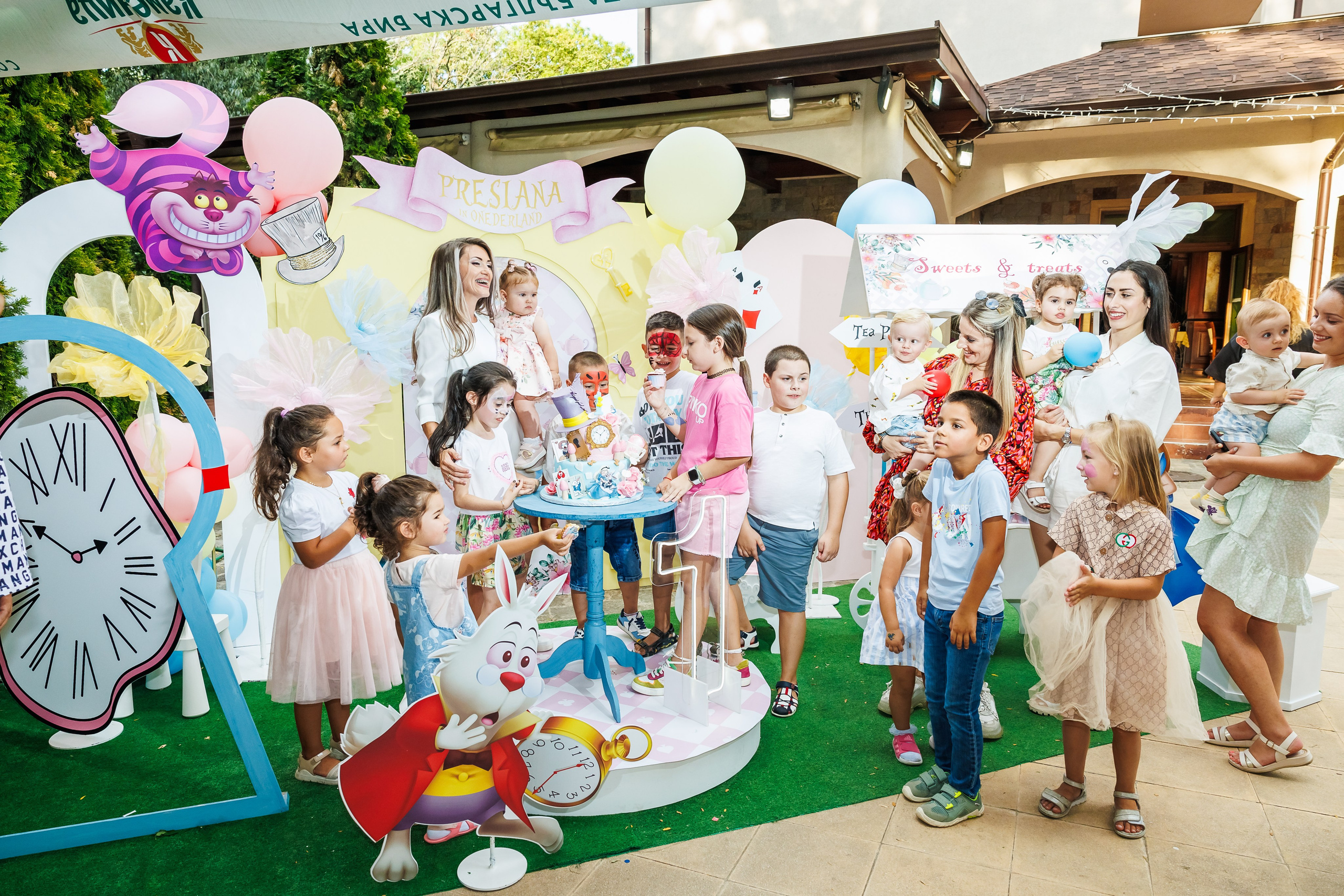 Честит 1 Рожден Ден. Фотограф Ирина Йотова