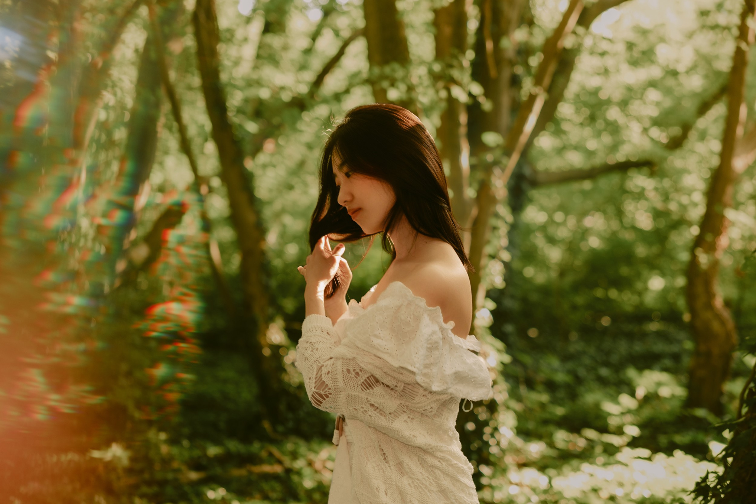 Dreamy Portrait Photoshoot in Kralingse Bos, Rotterdam — White Dress & Magic Light. Romantic & Soulful Photography by Natalia Olhova in Rotterdam