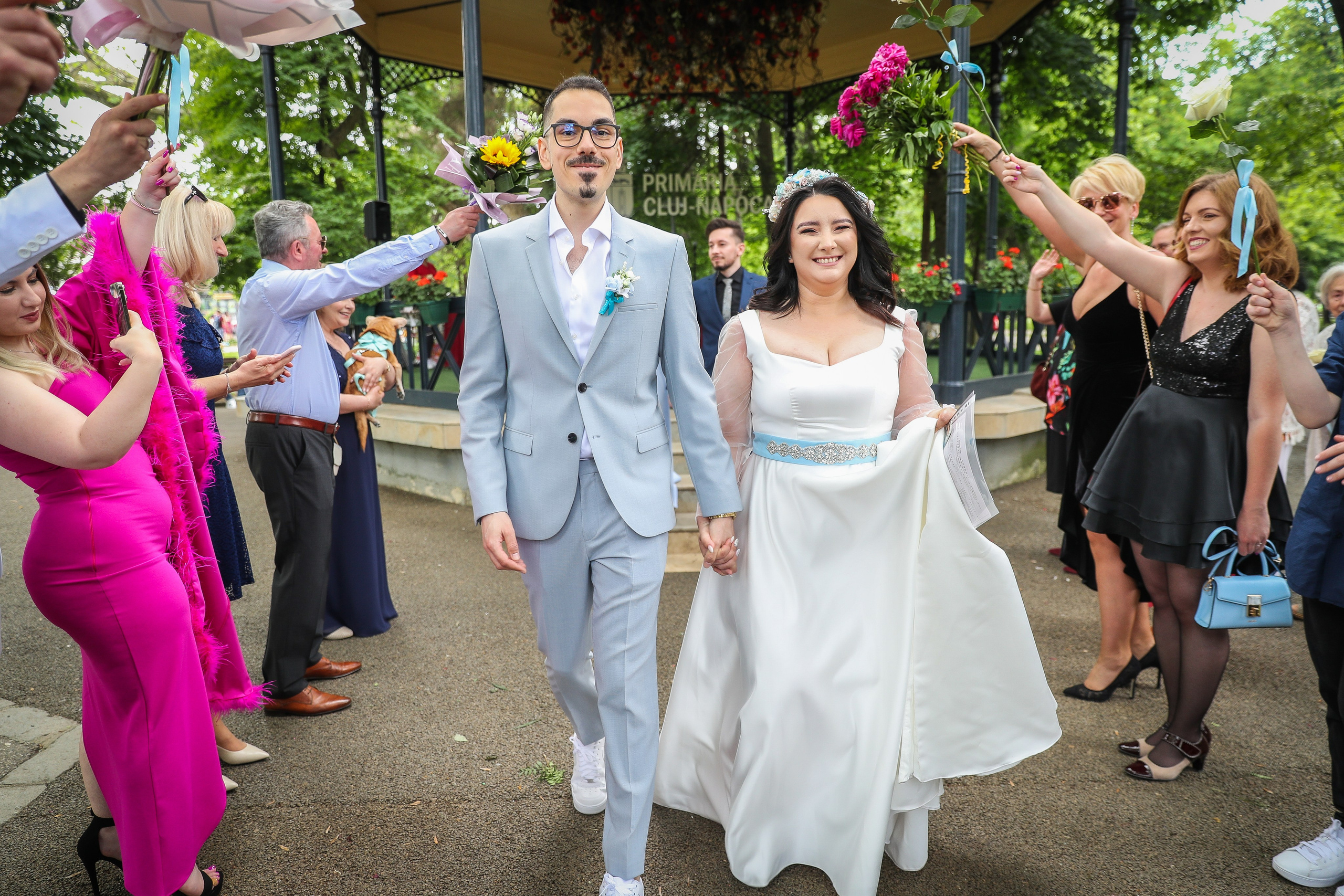 Andreea & Andrei — autentic, asumat, real. Rares Bucur is a professional wedding photographer based in Cluj-Napoca, Romania, specializing in wedding photography