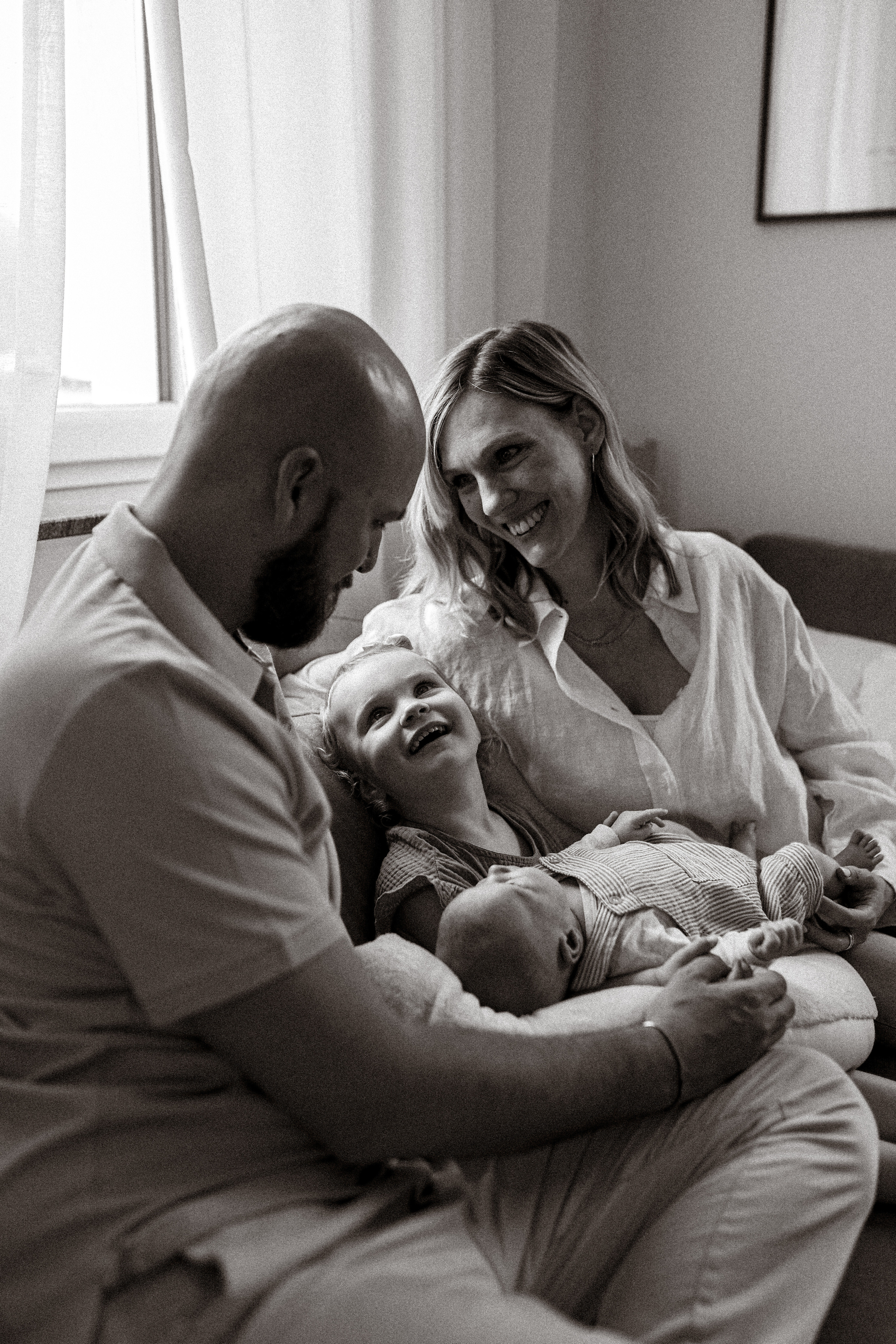 Homestory-Fotografie | Authentische Familienmomente zu Hause | Albina Vaniyants. Professionelle Familienfotografie, Kinderfotografie und Portraitfotografie in Linz, Oberösterreich - Albina Vaniyants, Fotografin aus OÖ