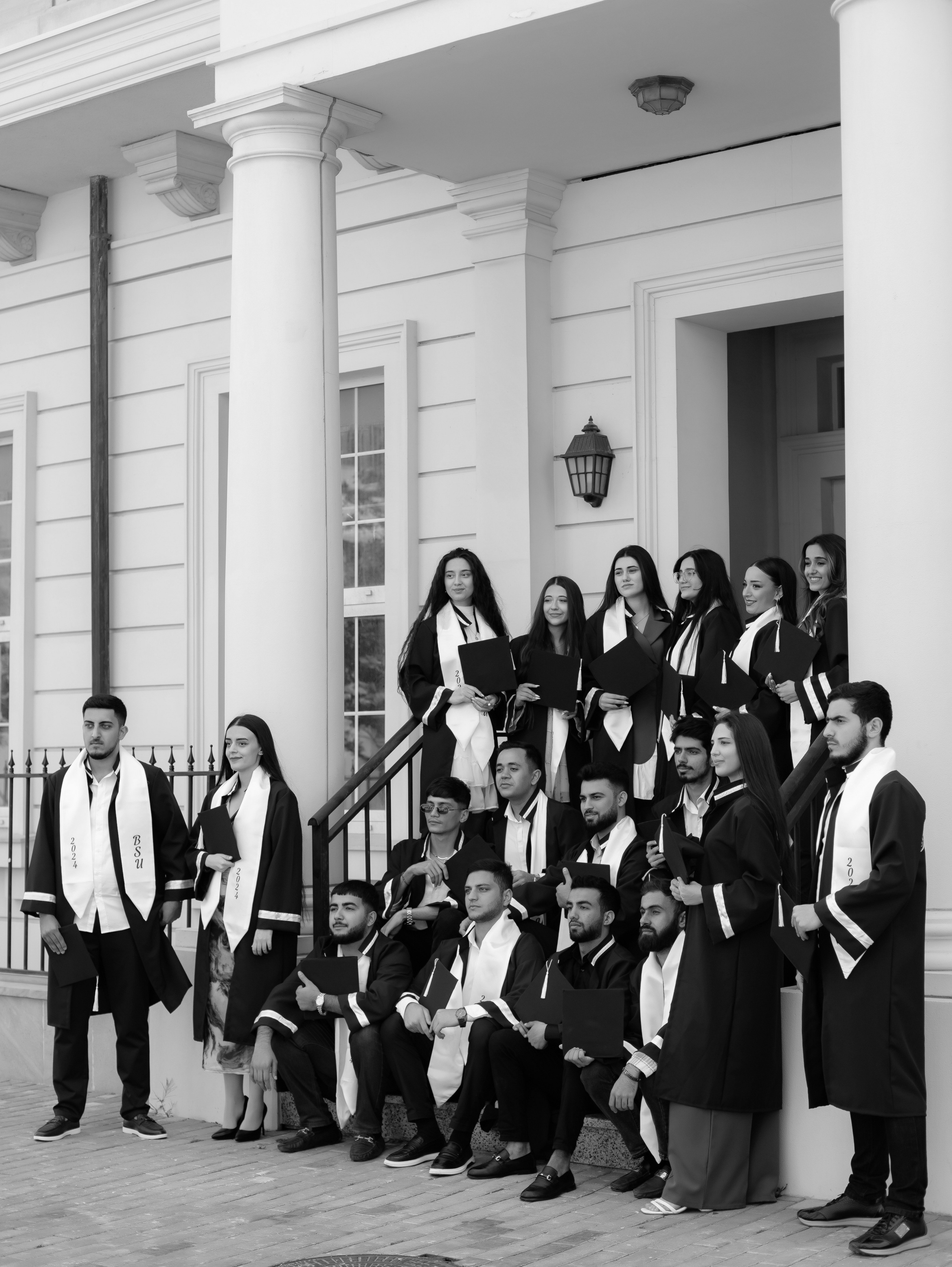 Premium mezun xalati, qara mezun geyimi, ag mezun libasi, qirmizi sarfli mezun paltari, mezun aksesuarlar, mezun papaqlari, mezun lentleri, mezun hediyyeleri, mezun fotosessiya geyimleri, mezun cekilisi ucun geyimler, mezun tedbirleri ucun aksesuarlar, mezun geyimlerinin icare ve satisi, premium mezun libaslari, mezun geyimleri online sifaris, mezun geyimleri Bakida, mezun geyimleri qiymetleri, mezun geyimleri modelleri, Mezun cekilisi, mezun fotosessiyasi, mezun cekilisi ucun geyimler, mezun mantiyasi cekilisi, mezun fotosessiya ideyalari, mezun gunu fotosessiya, mezun xatireleri, mezun papaqlari ile fotosessiya, mezun lentleri ile cekilis, ferdi mezun fotosessiyasi, qrup mezun cekilisi, mezun fotosessiya mekani, mezun ucun ideal cekilis fonlari, mezun fotosessiya aksesuarlari, mezun albomu sekilleri, mezun cekilisi poza ideyalari, universitet mezun fotosessiyasi, kollektiv mezun fotosessiyasi, mezun xalatlari ile cekilis, mezun mantiyasi fotosessiyasi, mezun geyimleri ile professional cekilis, mezun tebrik fotosessiyasi, en yeni mezun cekilis trendləri, mezun fotosessiya xidmetleri, premium mezun cekilisi, mezun cekilisi ucun dekorlar, mezun fotosessiyasi aksesuarlar, mezun gunu en gozel fotolar, mezun cekilisi fotostudiya, bakida mezun fotosessiyasi, xaricde mezun cekilisi, mezun gunune ozel cekilis,Məzun mantiyaları, eksklüziv məzun geyimləri, ağ və qara məzun libasları, məzun üçün xüsusi şarf modelləri, məzun papağı və aksesuarları, fərdi dizayn məzun geyimləri, məzun tədbiri üçün ən yaxşı seçimlər, məzun fotosessiyası üçün ideal libaslar, məzun mərasimi geyimləri, keyfiyyətli məzun mantiyası, rahat və şık məzun geyimləri, məzun üçün lent və tac modelləri, məzun simvolik medalları, icarəyə verilən məzun libasları, məzun geyimlərinin sərfəli qiymətləri, onlayn məzun geyimi sifarişi, məzun paltarı mağazası, dəbli məzun geyimləri, premium məzun mantiyalarının satışı, universitet məzunları üçün mantiyalar, kollektiv məzun geyimləri, məktəb məzunları üçün geyimlər, diplom mərasimi üçün geyimlər, fərqli rəngdə məzun libasları, ən yeni məzun geyimləri, rahat və premium məzun geyimi seçimləri, Bakıda məzun geyimi mağazası, məzun üçün ən yaxşı libaslar