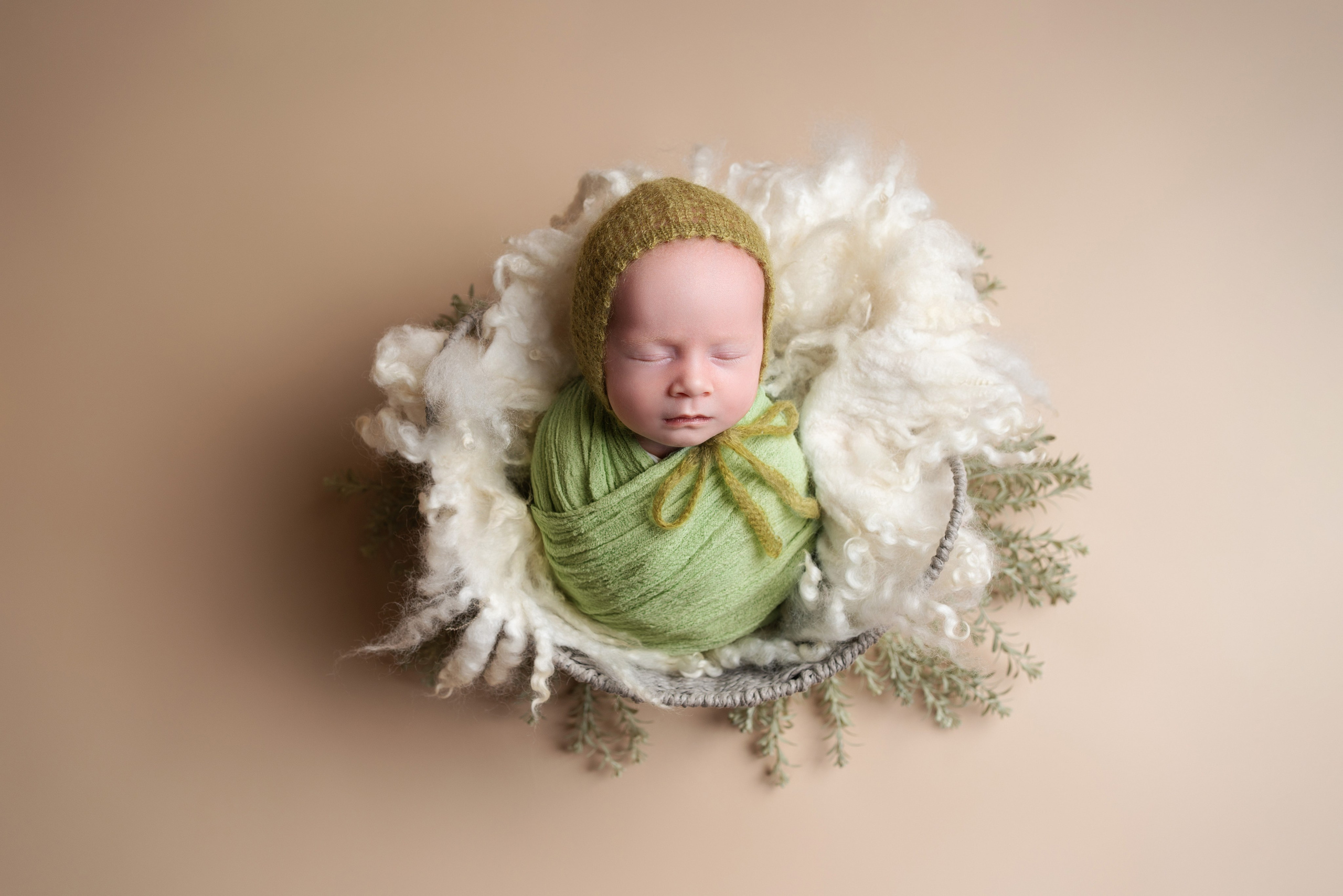 1+1. Neugeborenenfotografin und Retoucher in Augsburg Nastassia Schneider