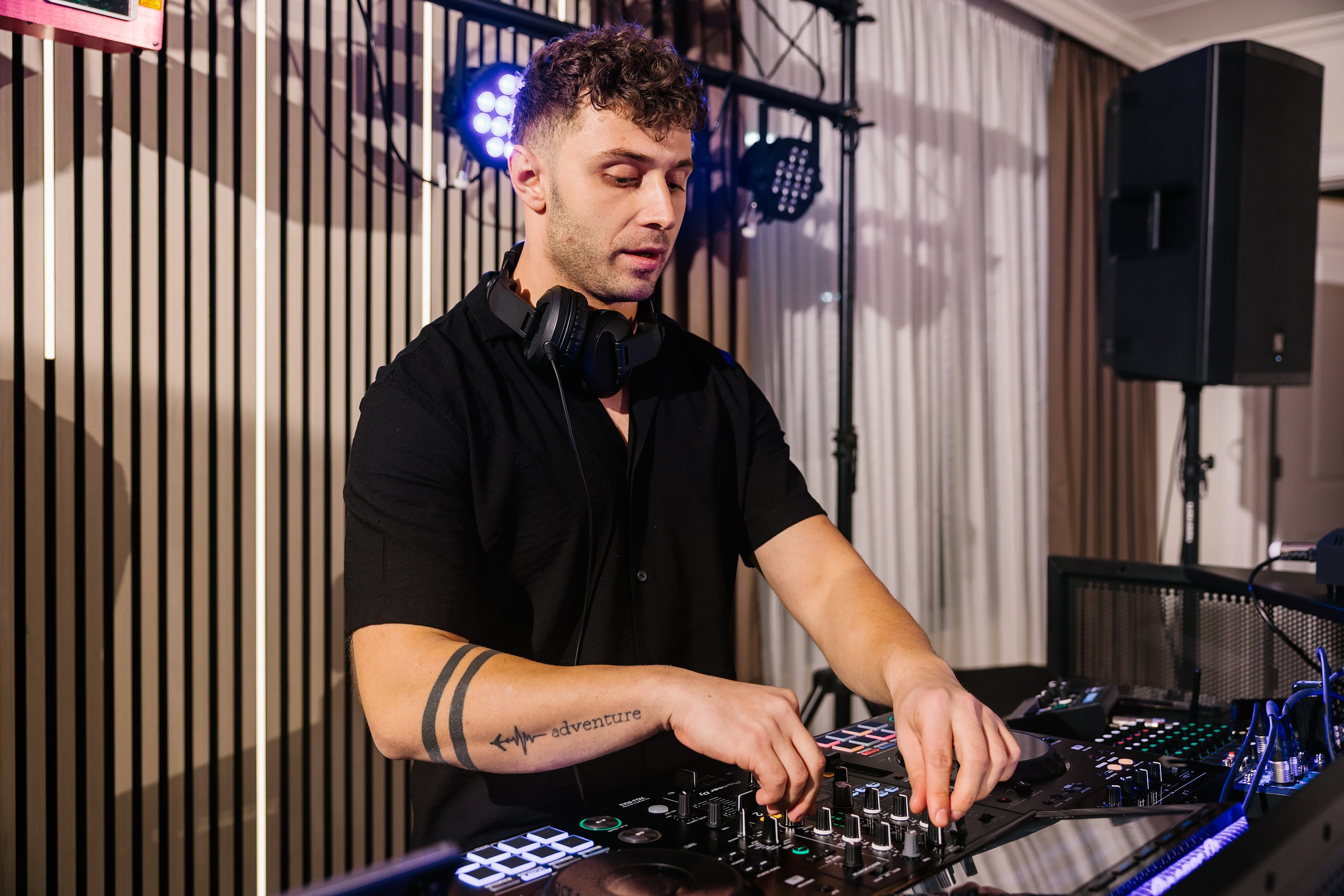 02.21.2025 Birthday Party. Wedding family event photographer in Chicago Nick Yushevich