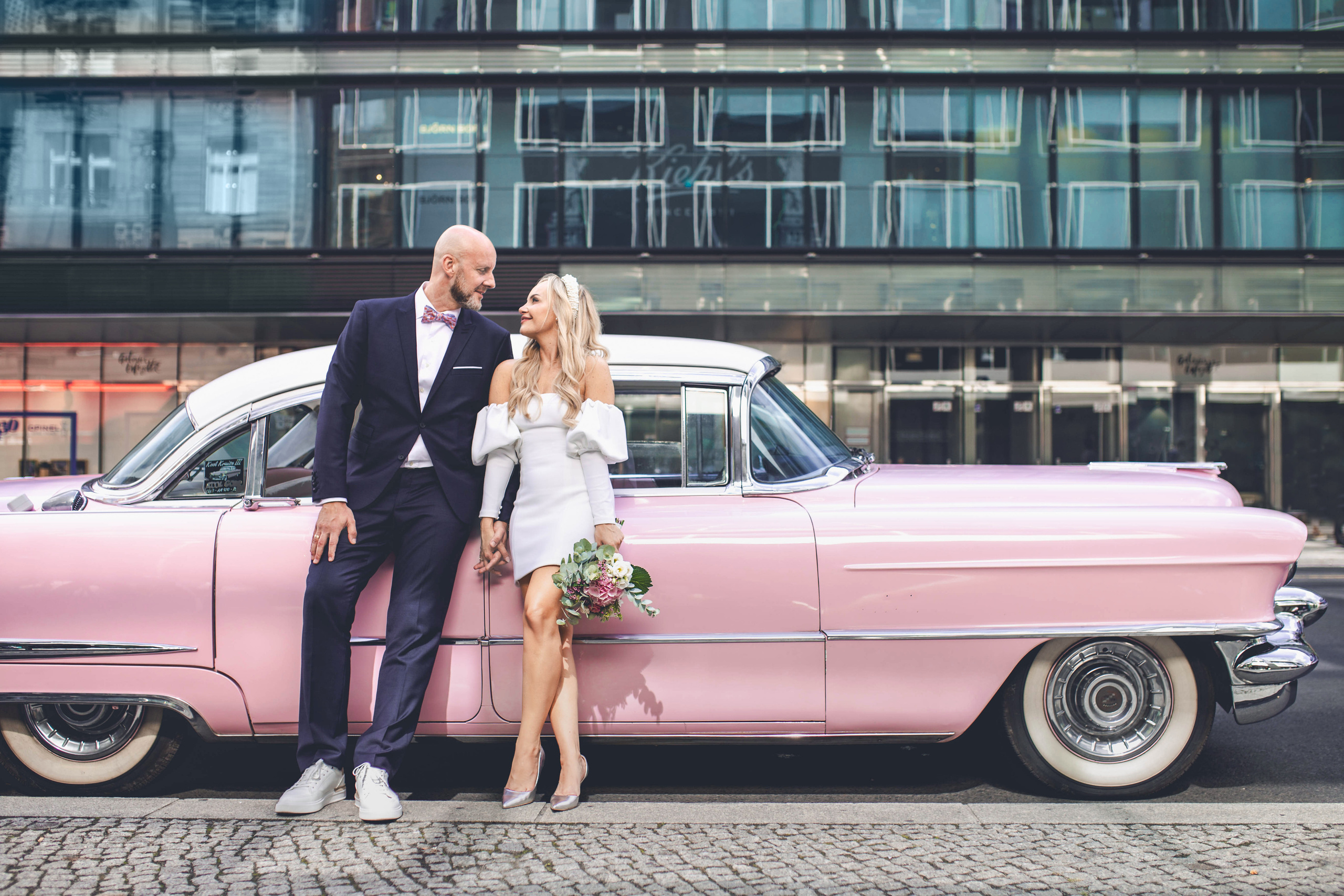 Jenna and André 09/2022. Portrait family photographer in Berlin Elena Zakh