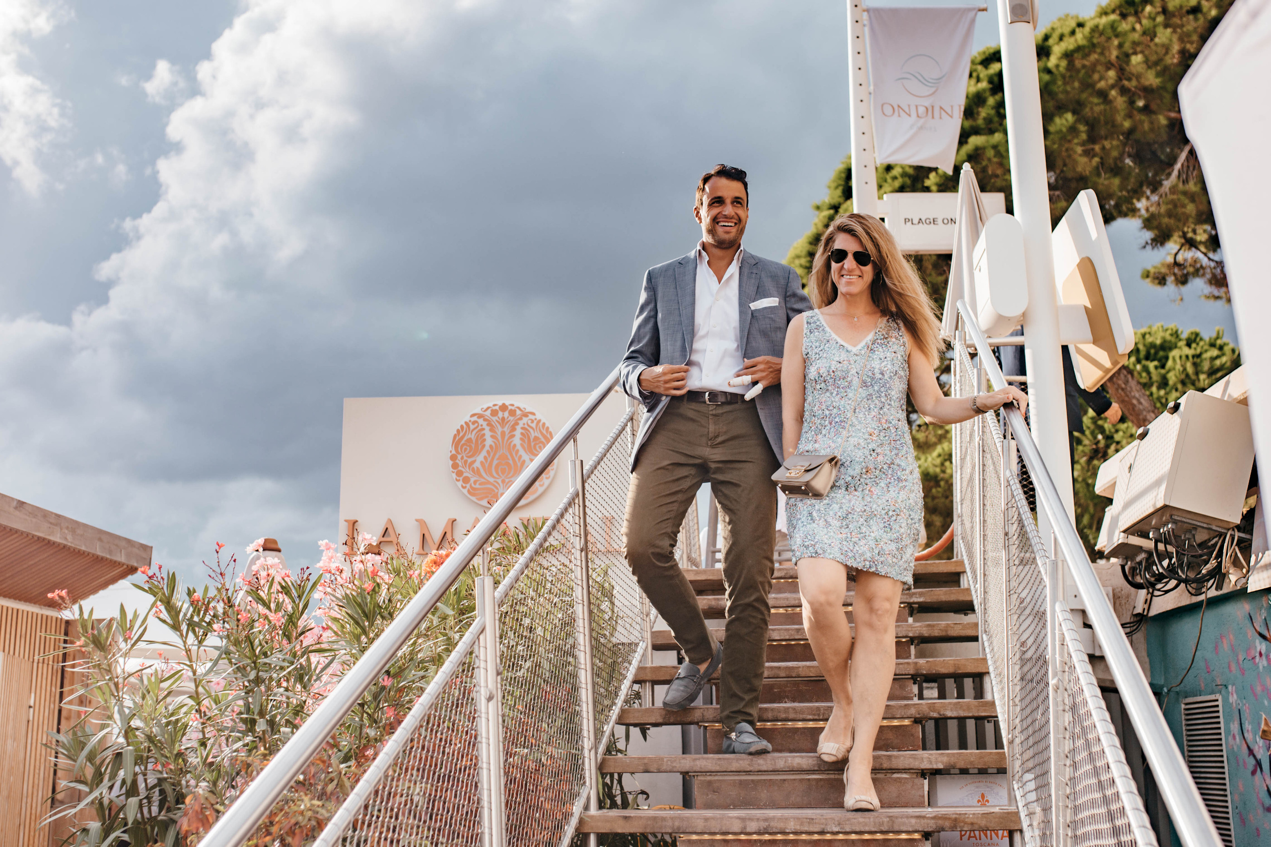 Jenna and André 09/2022. Portrait family photographer in Berlin Elena Zakh