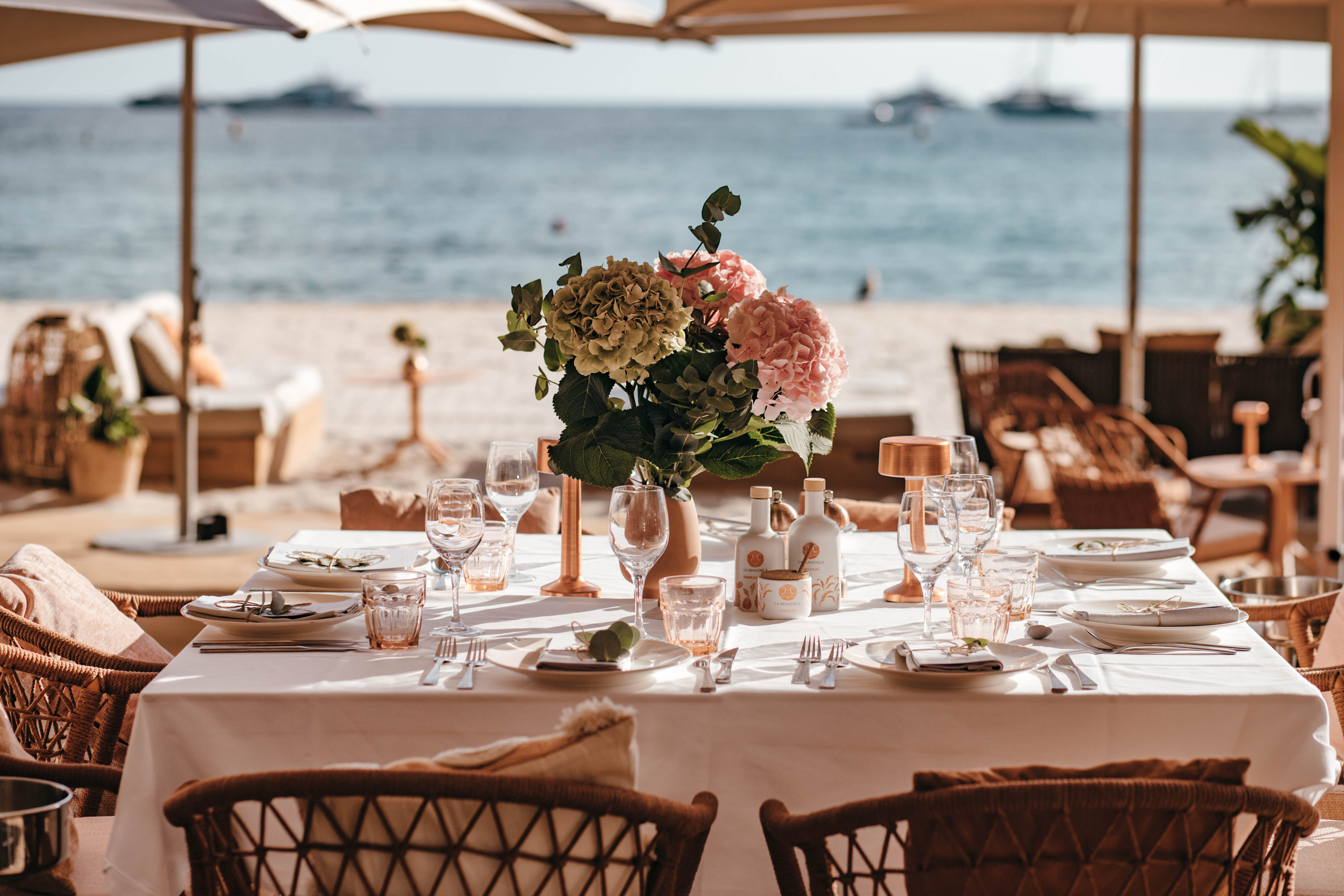 Jenna and André 09/2022. Portrait family photographer in Berlin Elena Zakh