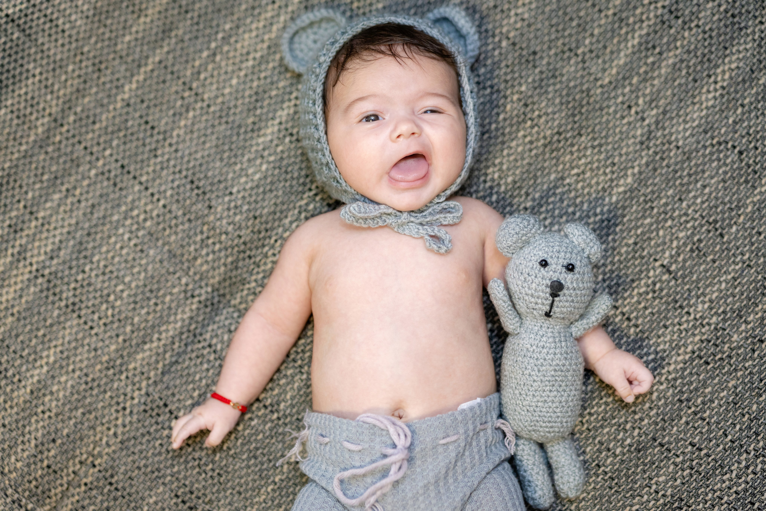 Andrei Sebastian. Moments By Gub