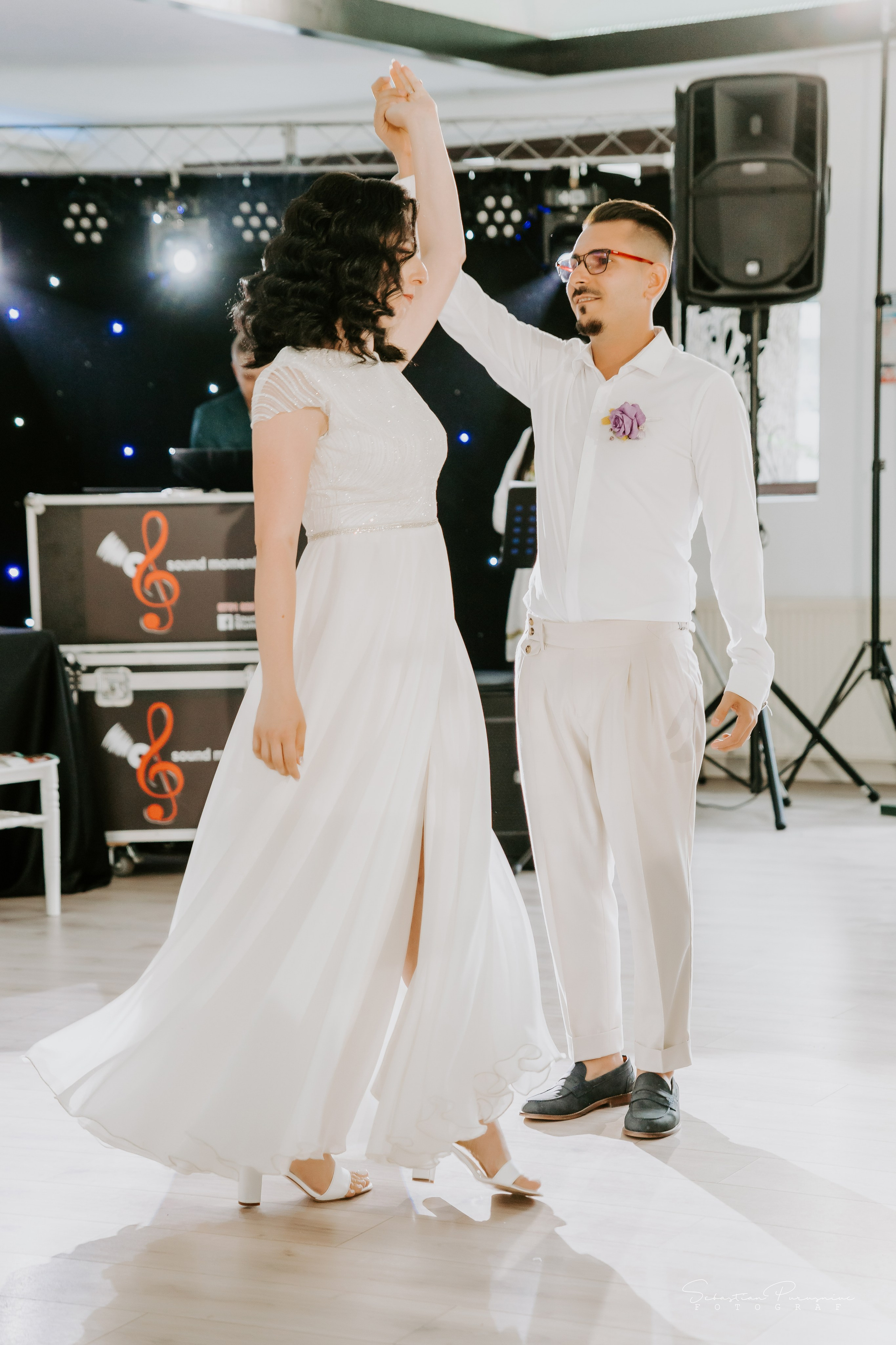 Simona & Sebastian. Sebastian Purusniuc Fotograf - Iasi