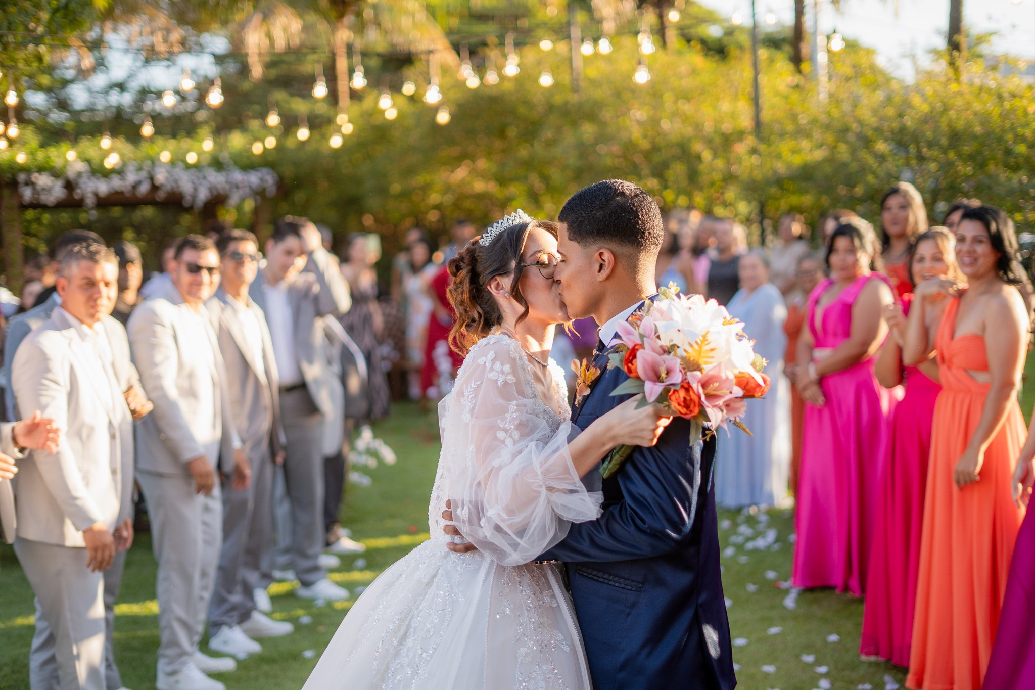 Larissa & Vinicius — Espaço Faveral / Aararaquara. Robson Colaço