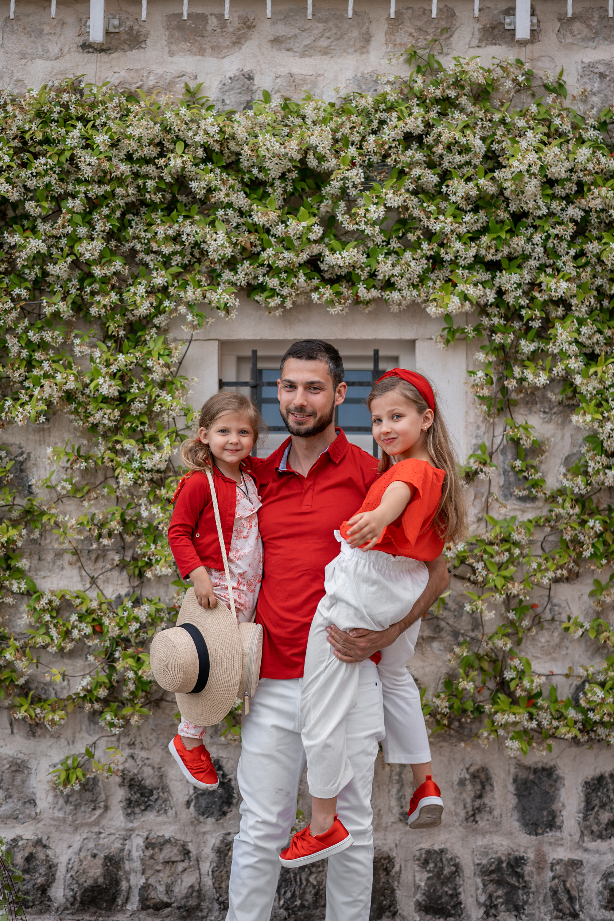 Familienfoto, Wandern in Perast