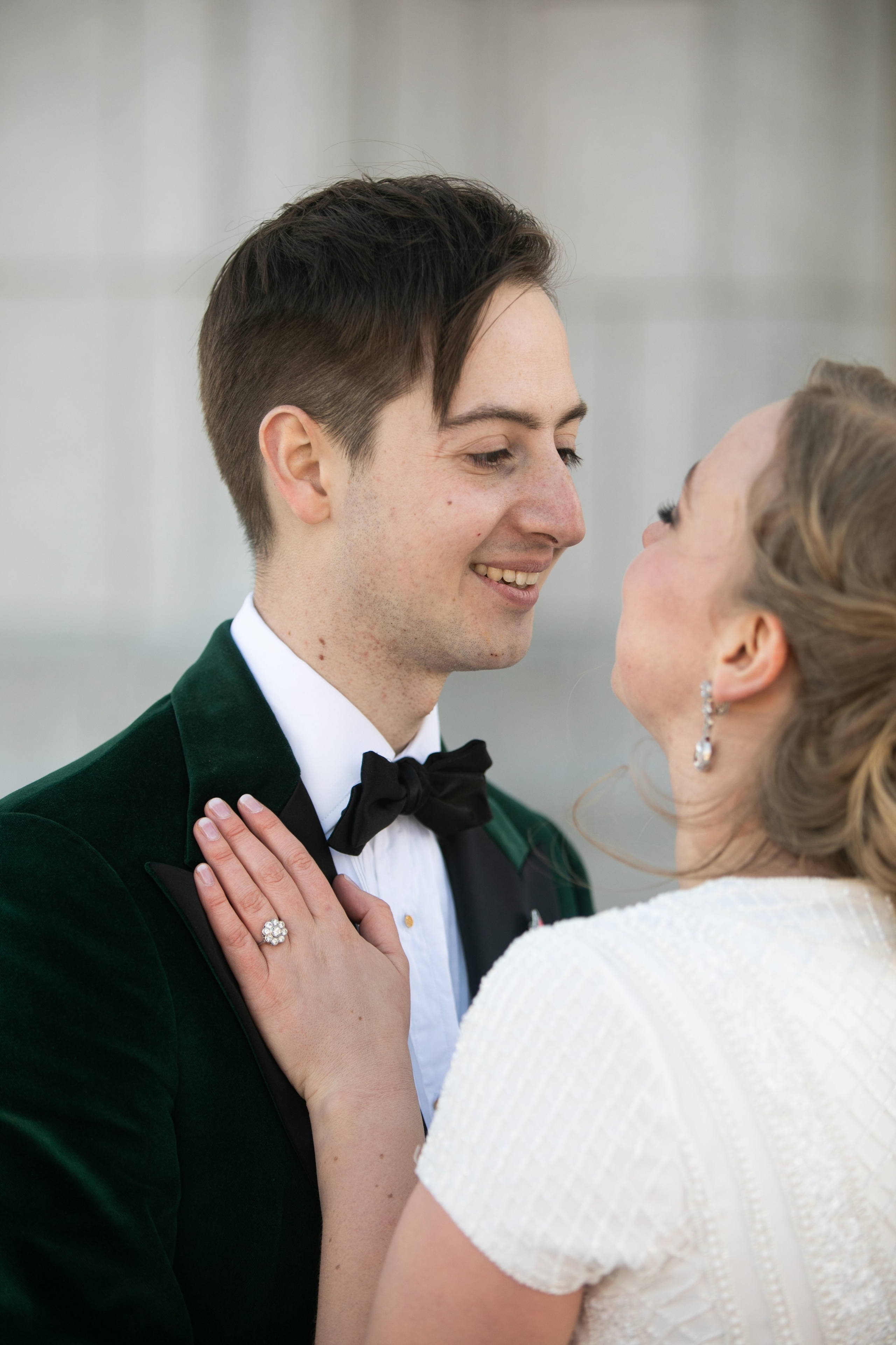 Zina & Elliott Wedding. Fotografía accesible en Calgary