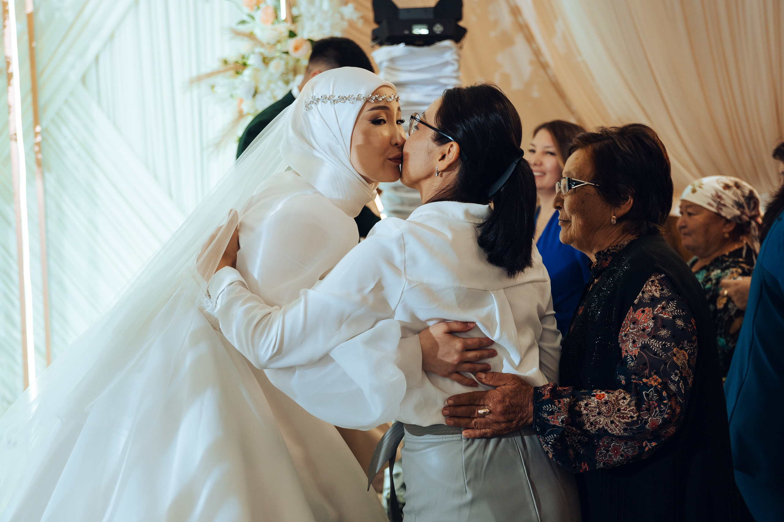 MAHMUD & AIDAI. Фотограф в Бишкеке Андрей Кавешников