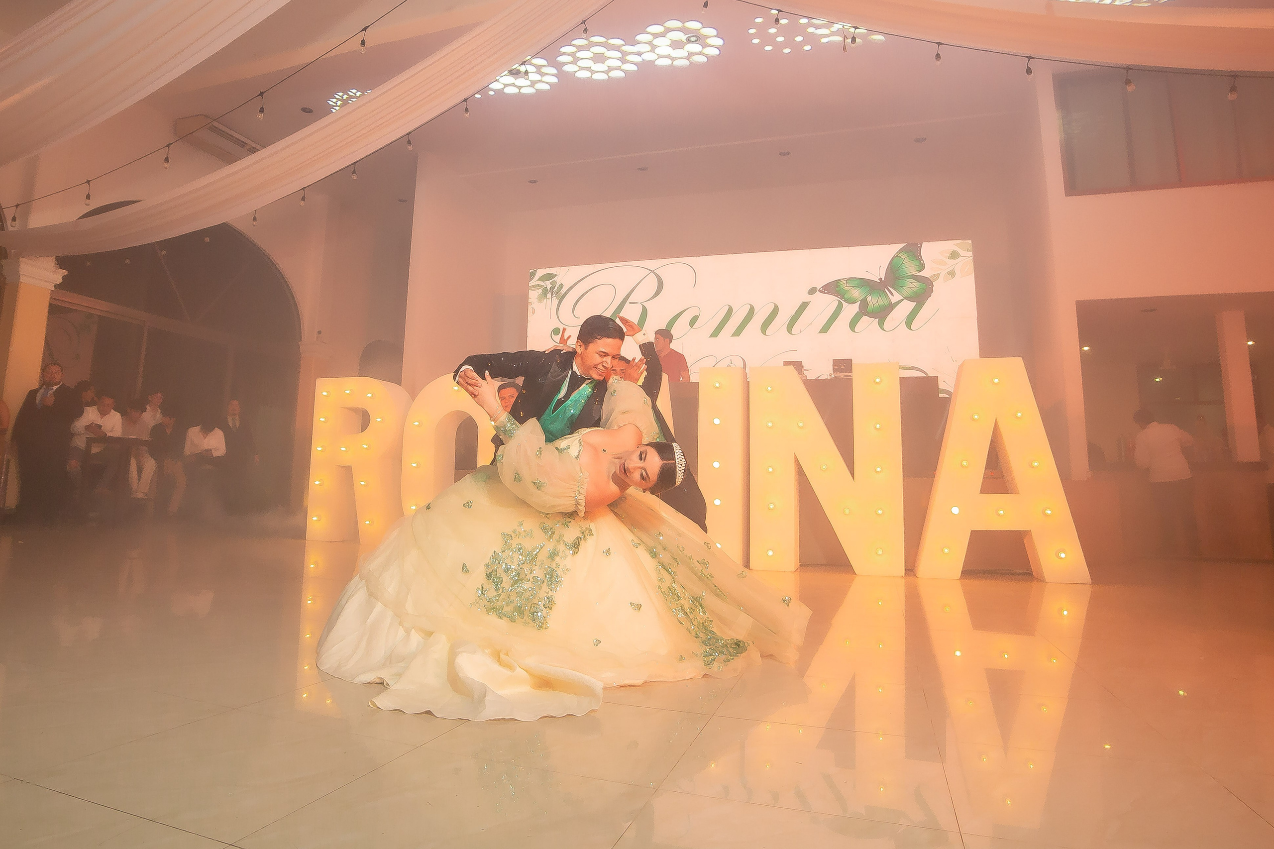 XV AÑOS ROMINA