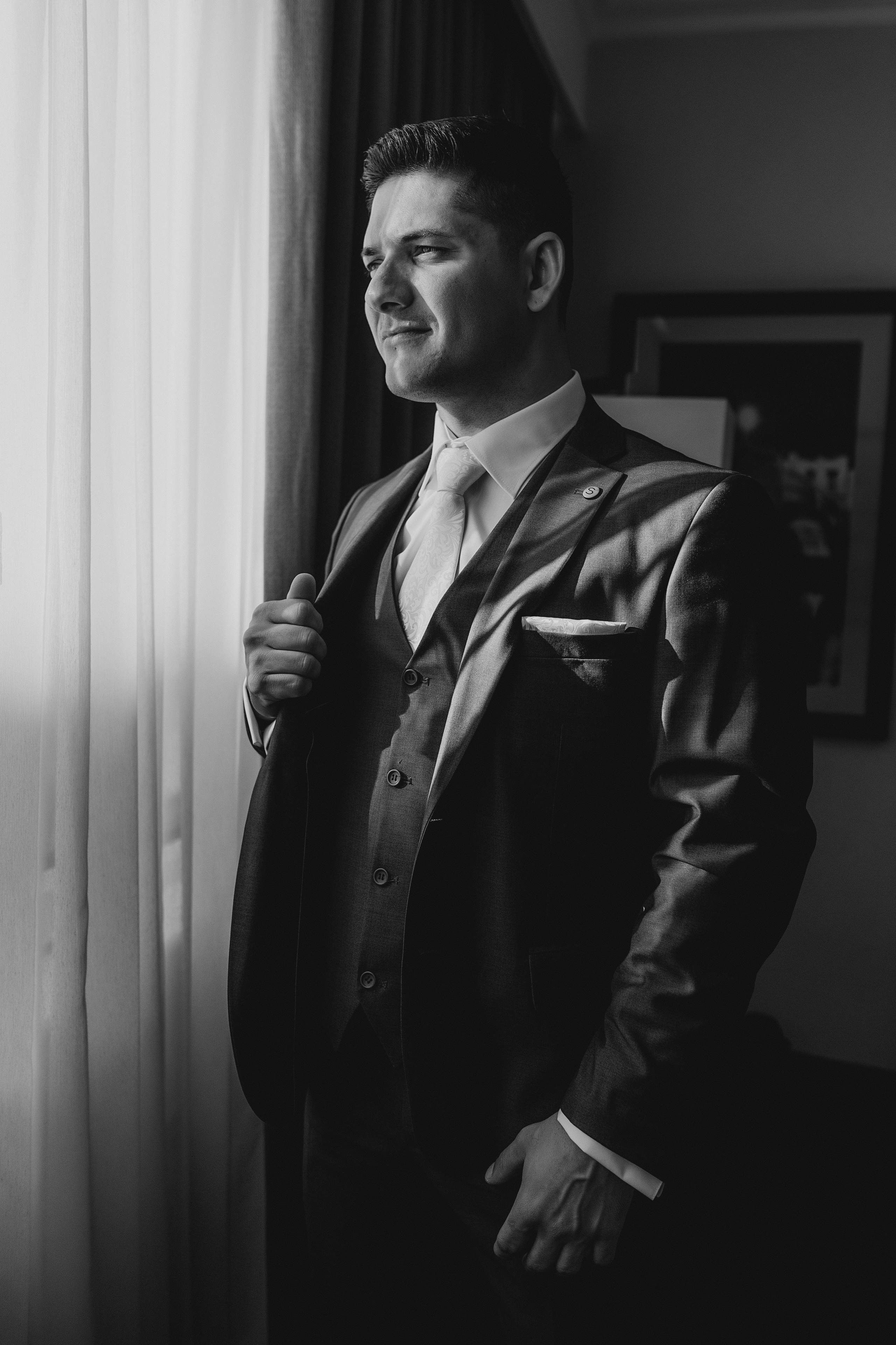 Megan & Oneias. Main