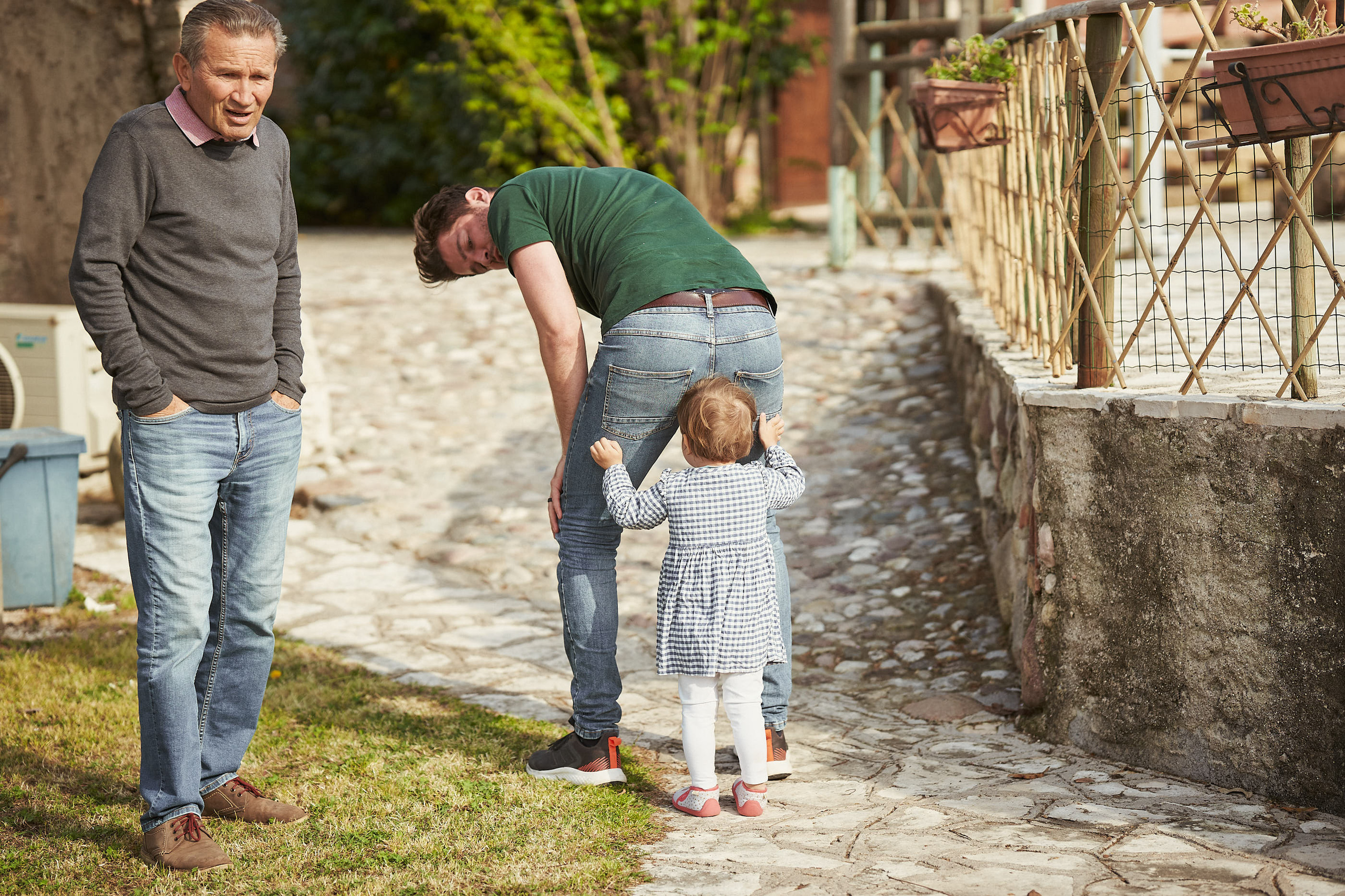 Family photoshoot with local photographer | Lake Garda