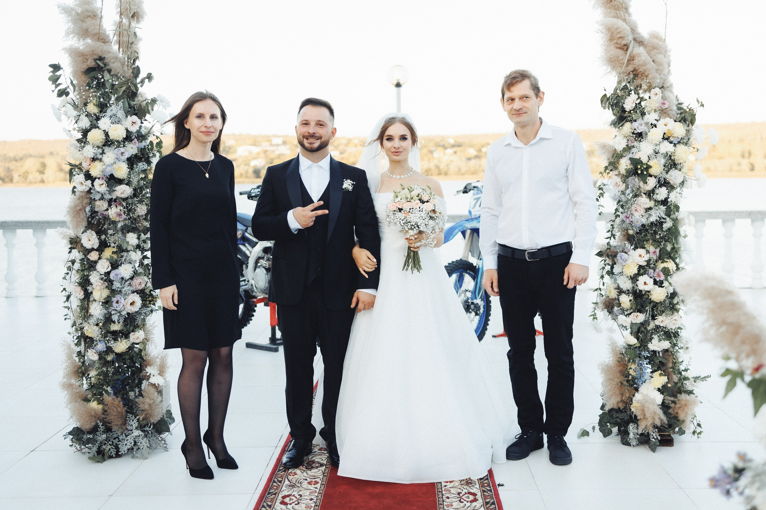 X & S. Fotograful evenimentului tău