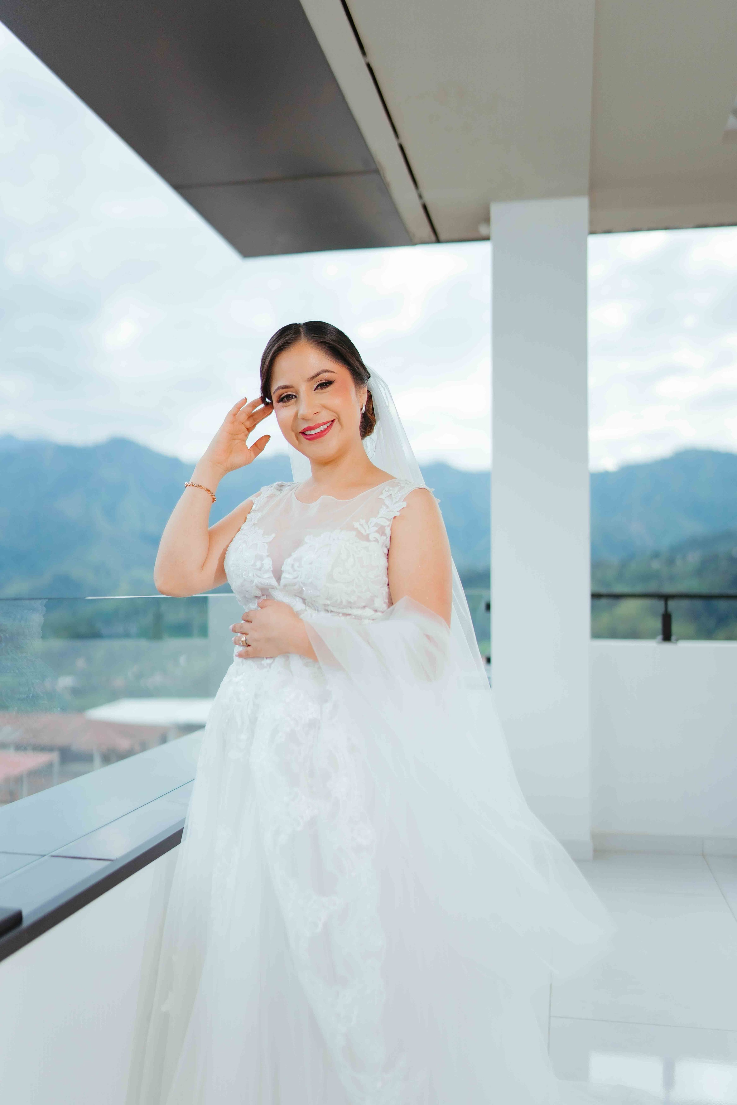 Jennifer y Vladimir. Fotógrafo de bodas en Loja Ecuador | Piero Alvarez PH
