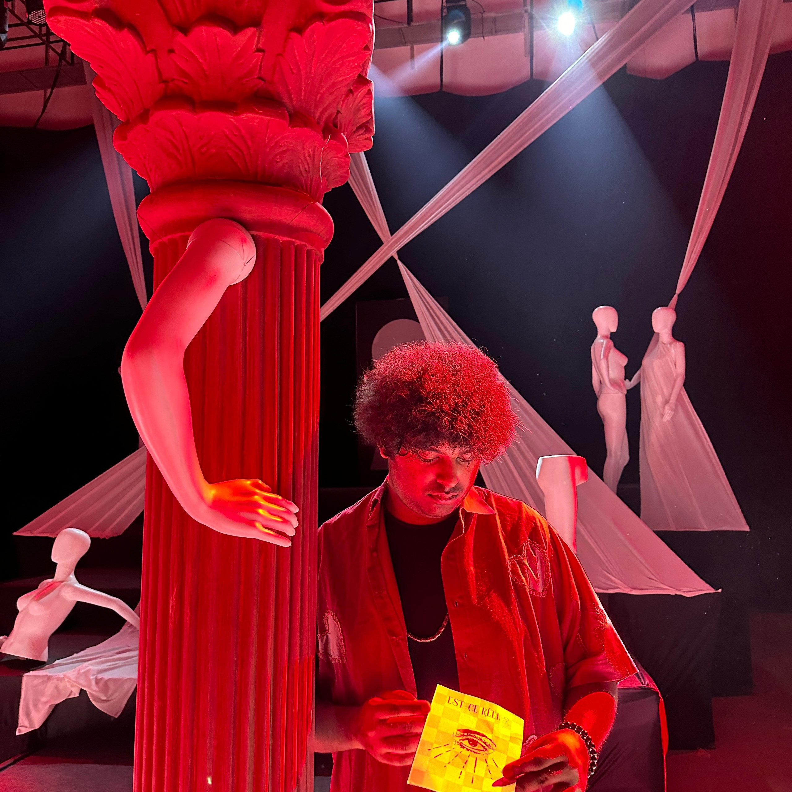 Art Direction for Raconteur Music Video